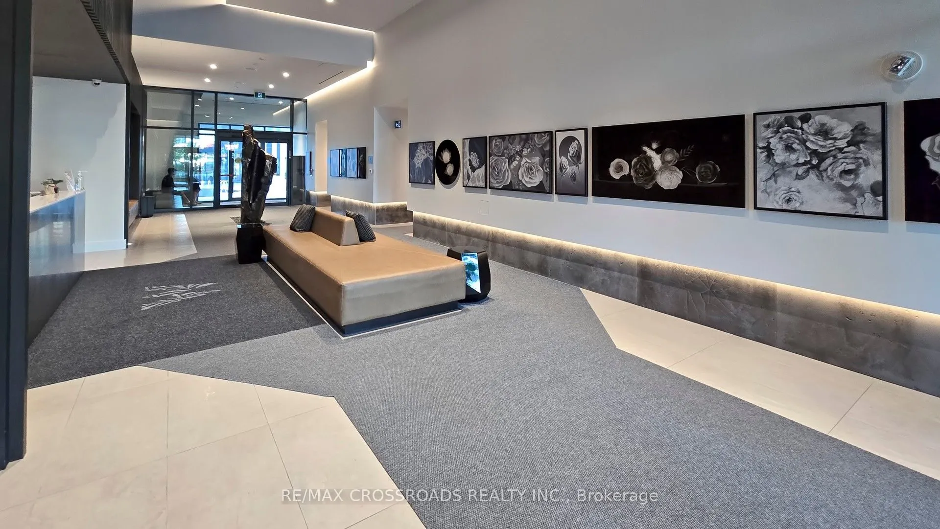 8868 Yonge Street, #319E