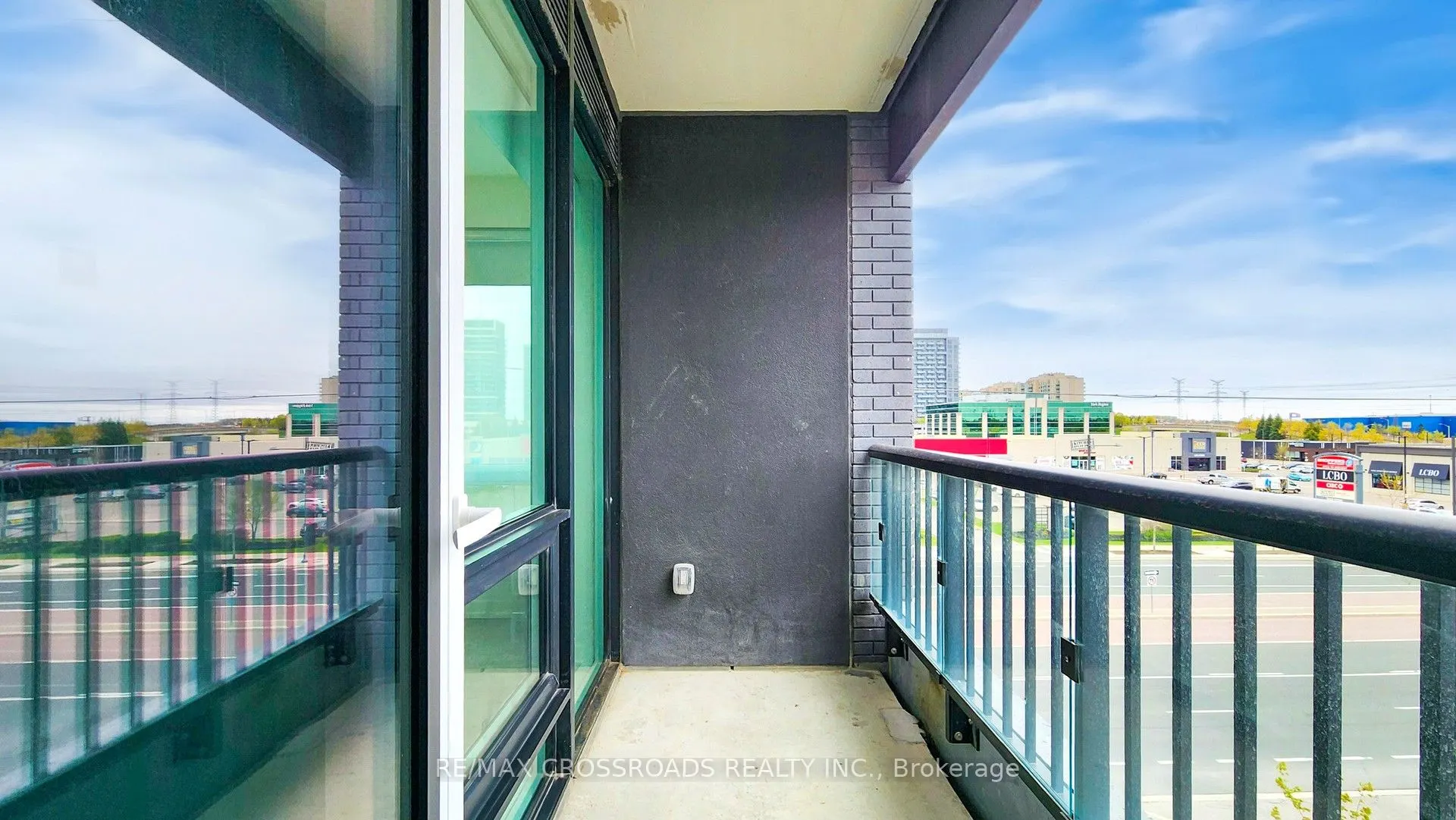 8868 Yonge Street, #319E