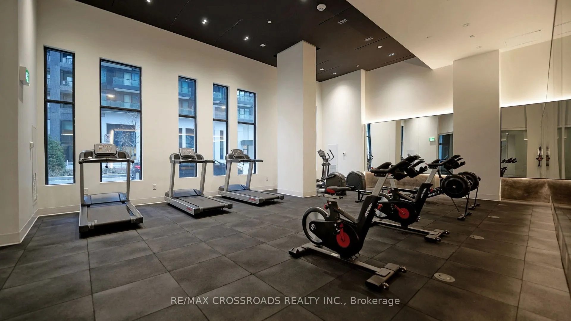 8868 Yonge Street, #319E
