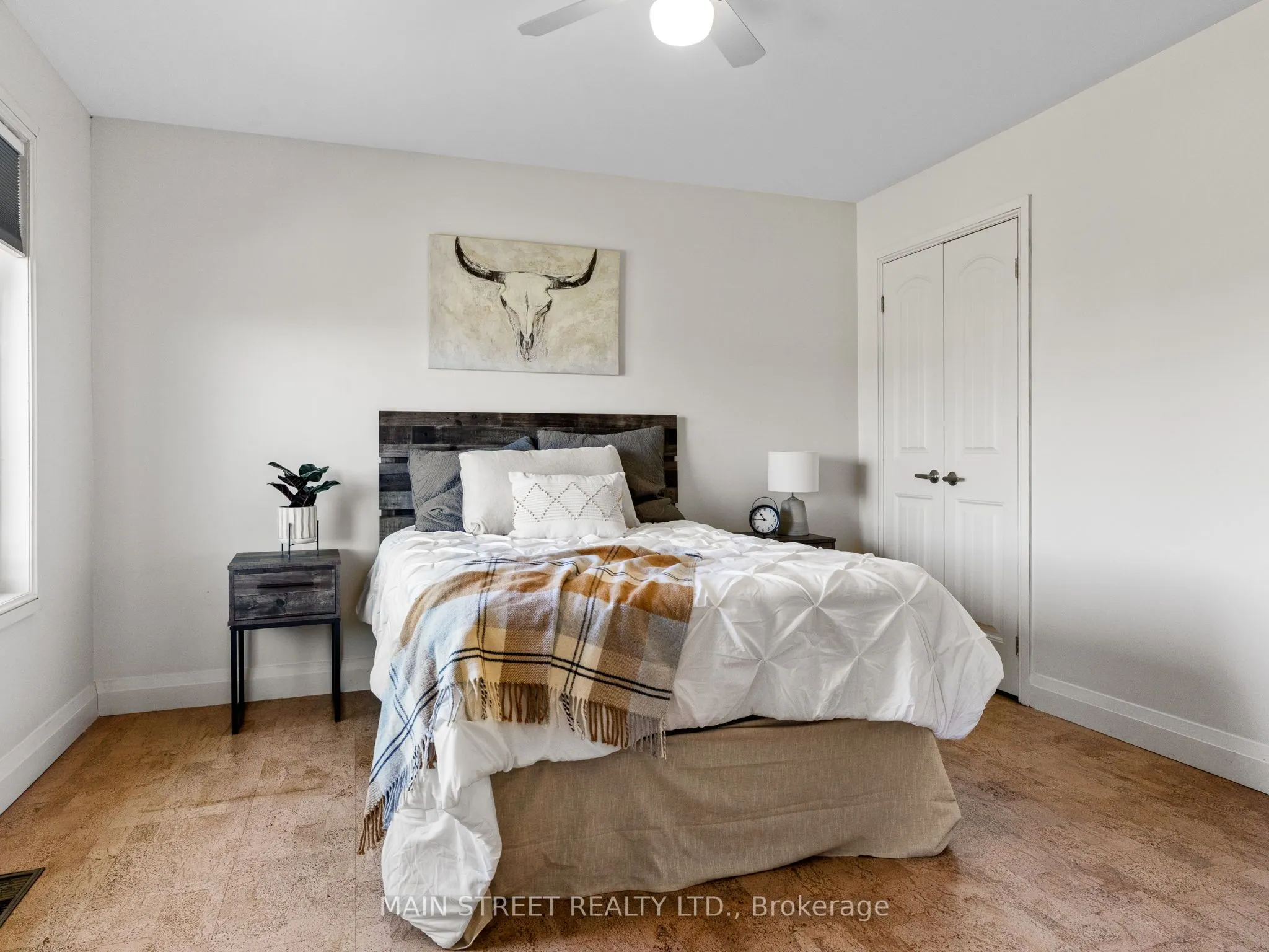 27 Bagshaw Crescent