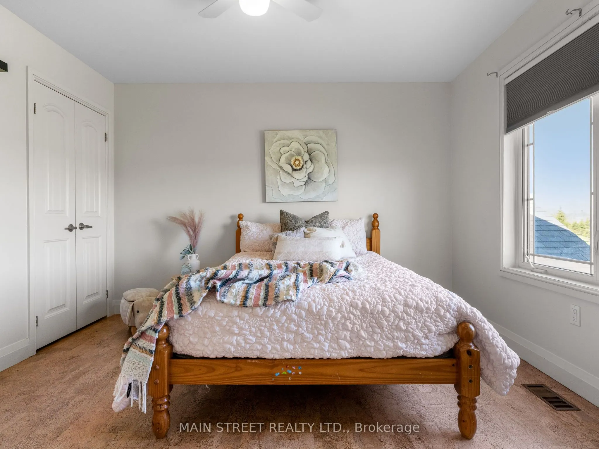 27 Bagshaw Crescent