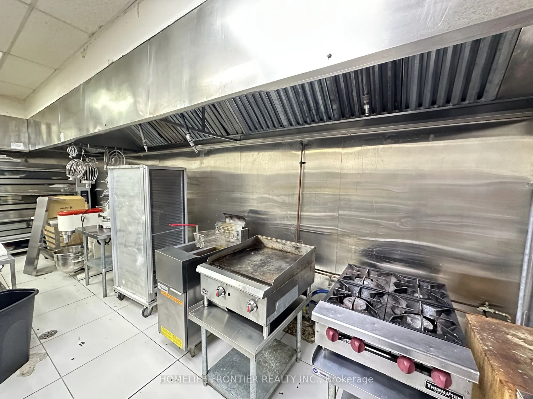 100 Steeles Avenue, #18 & 19