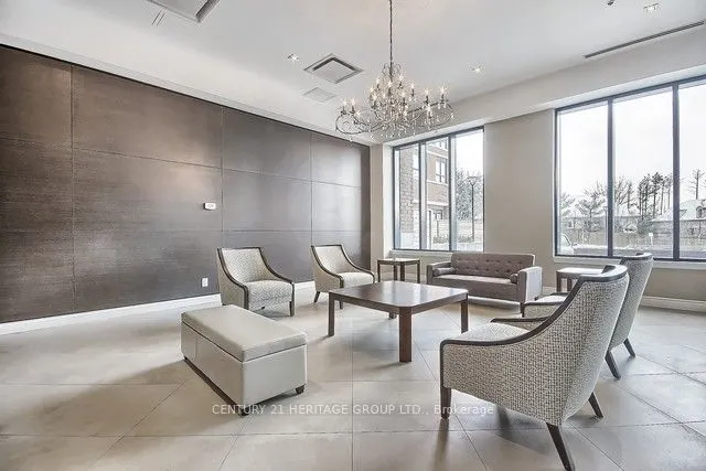 11611 Yonge Street, #211