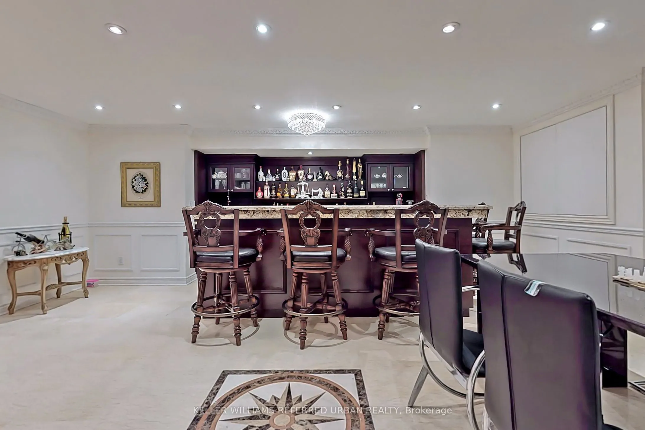28 Edmund Crescent
