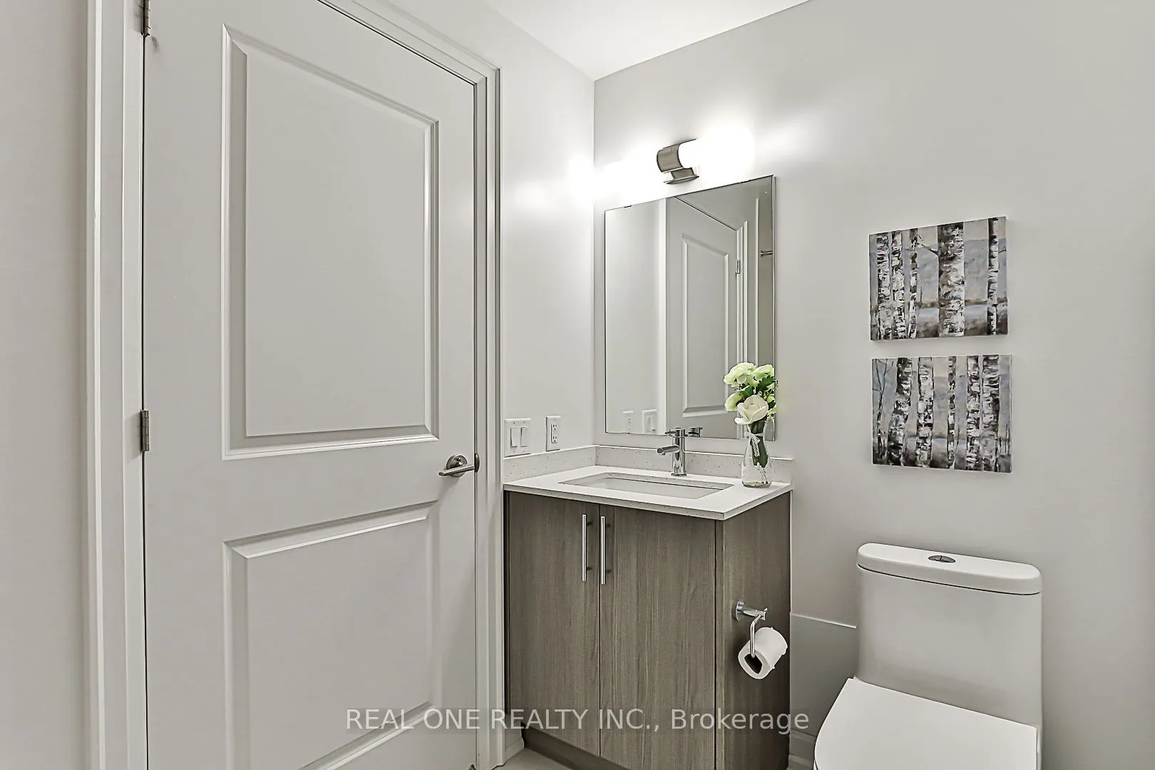 10 Gatineau Drive #210