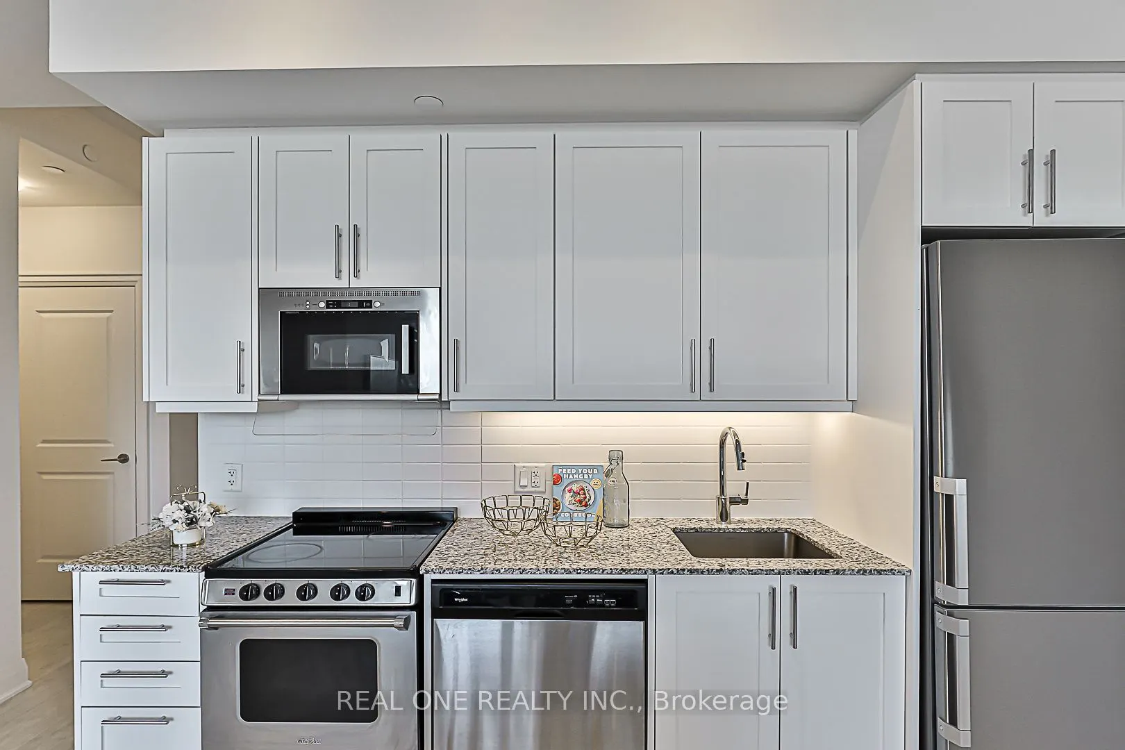 10 Gatineau Drive #210