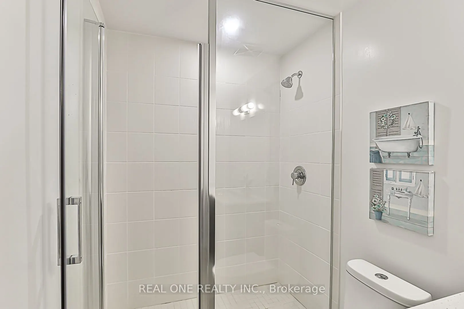 10 Gatineau Drive #210