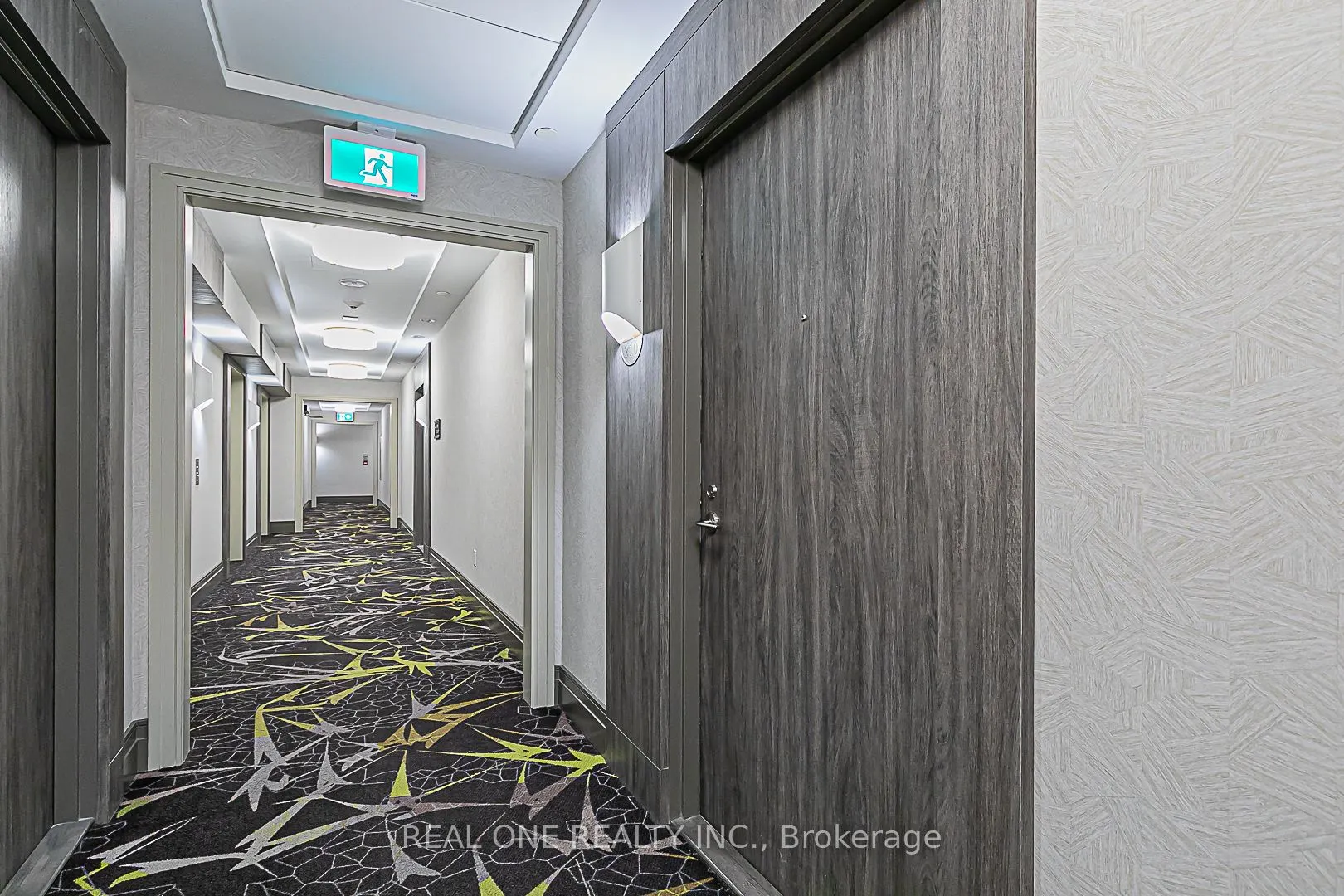 10 Gatineau Drive #210