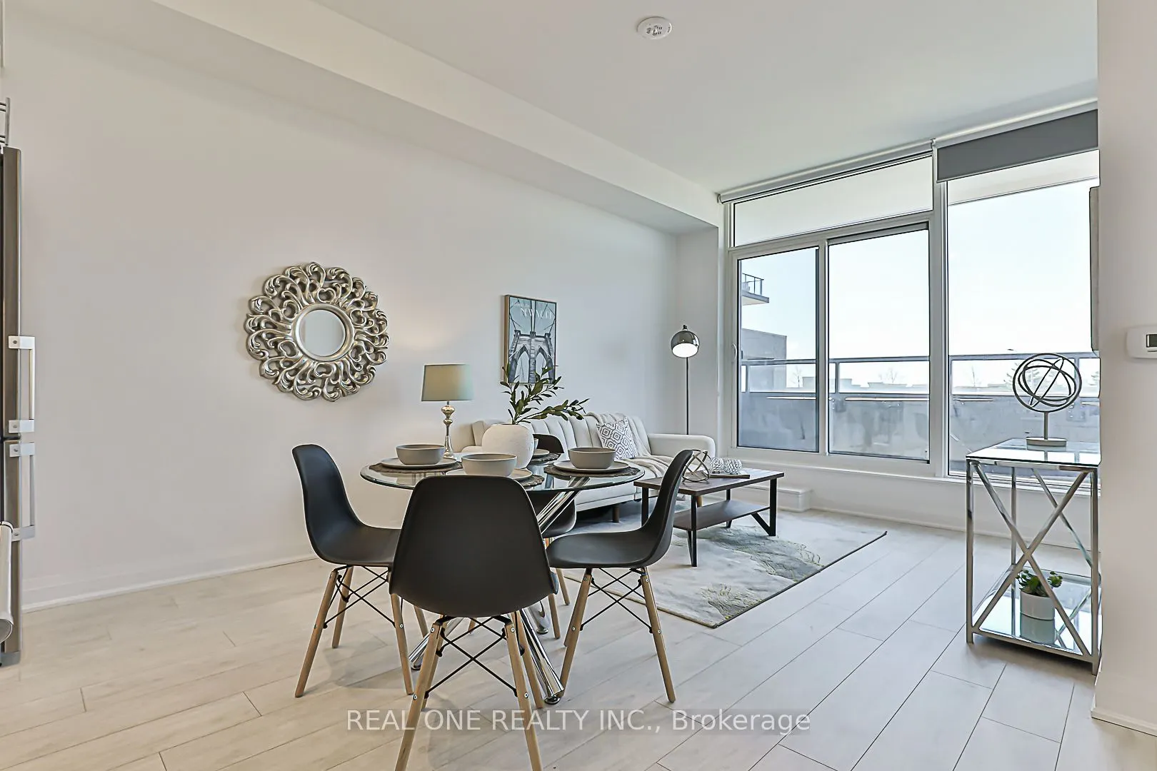 10 Gatineau Drive #210