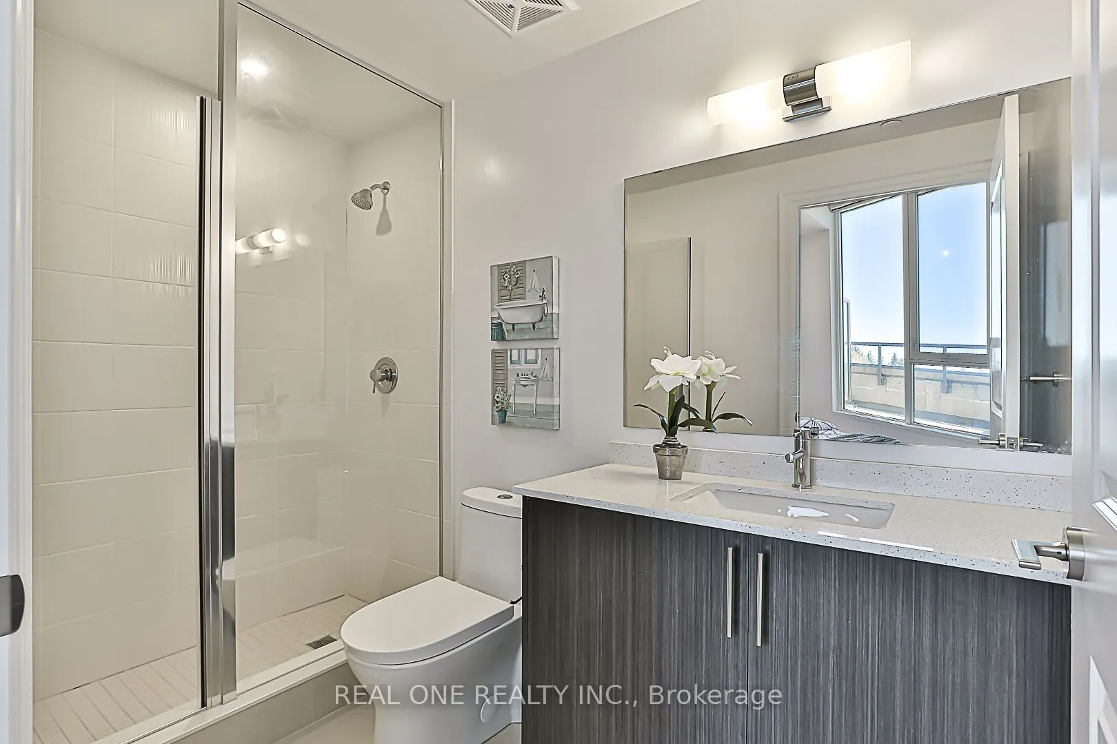 10 Gatineau Drive #210