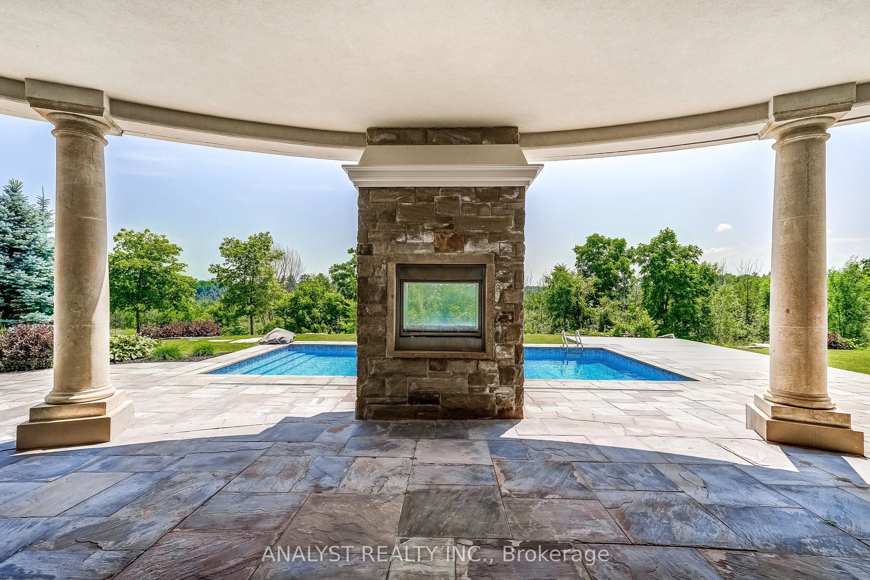 115 Hazelridge Court