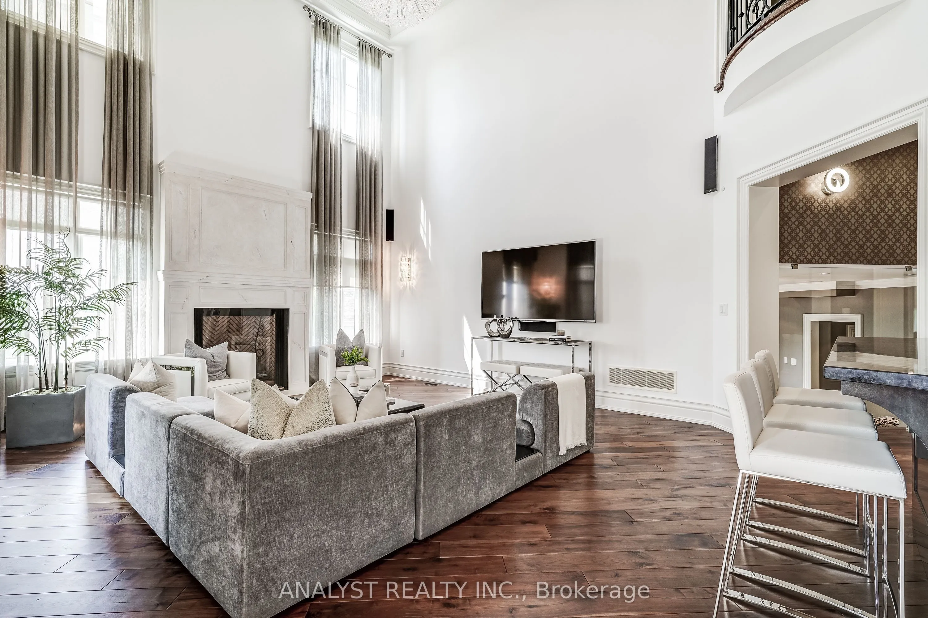 115 Hazelridge Court