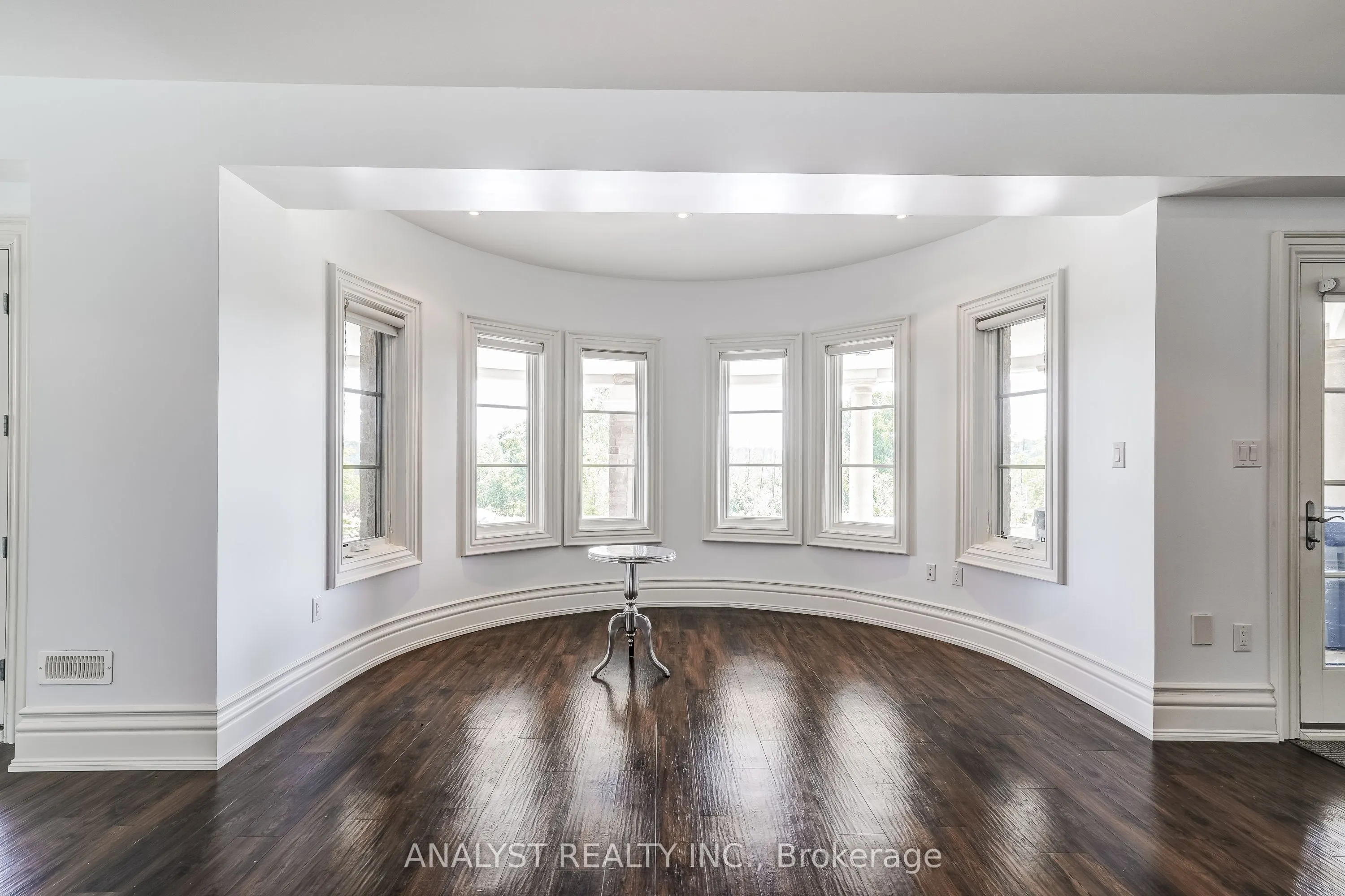 115 Hazelridge Court