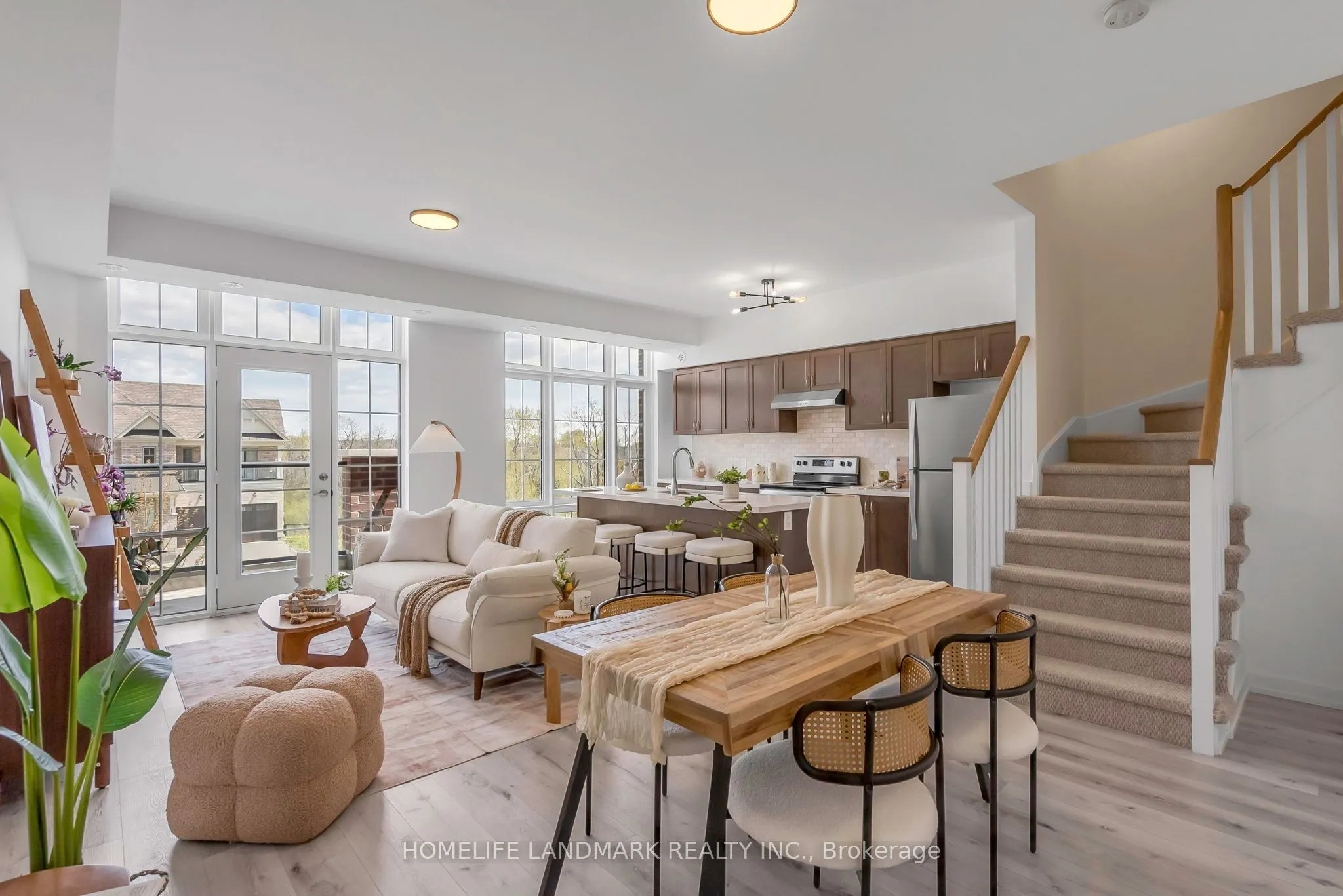 1 Whitaker Way, #417