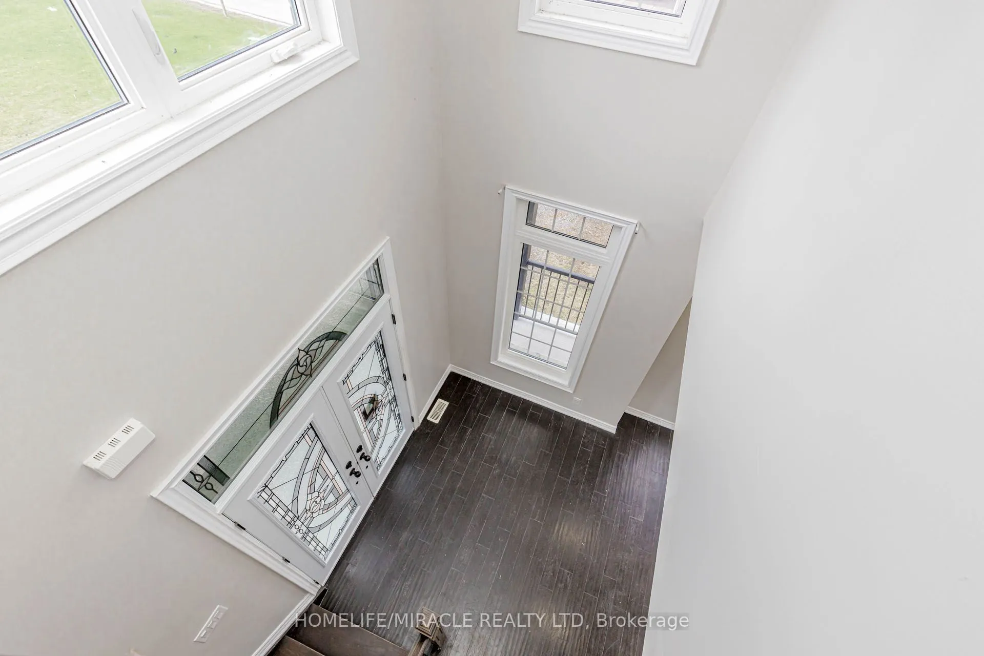 637 Simcoe Street