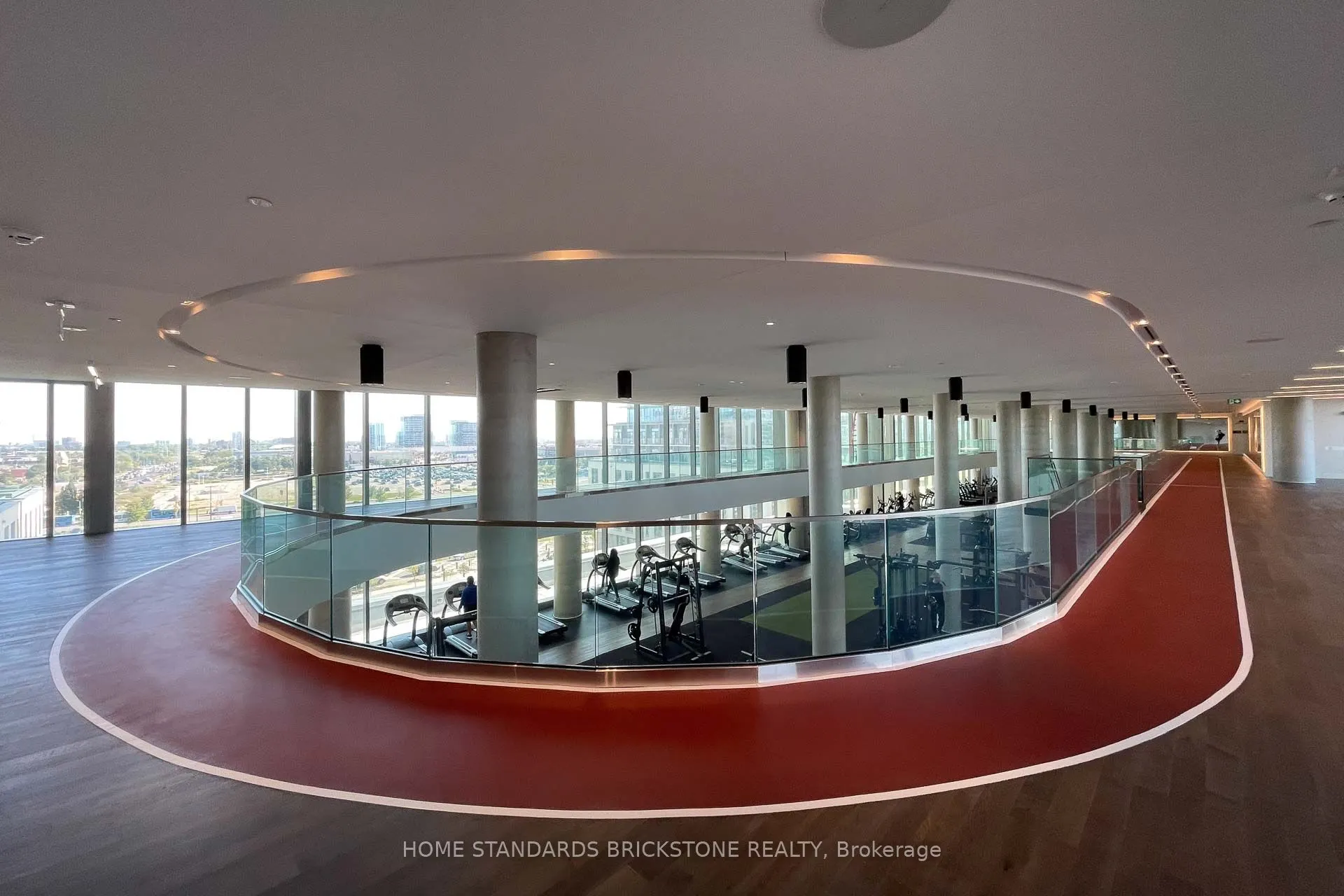 1000 Portage Parkway, #2706