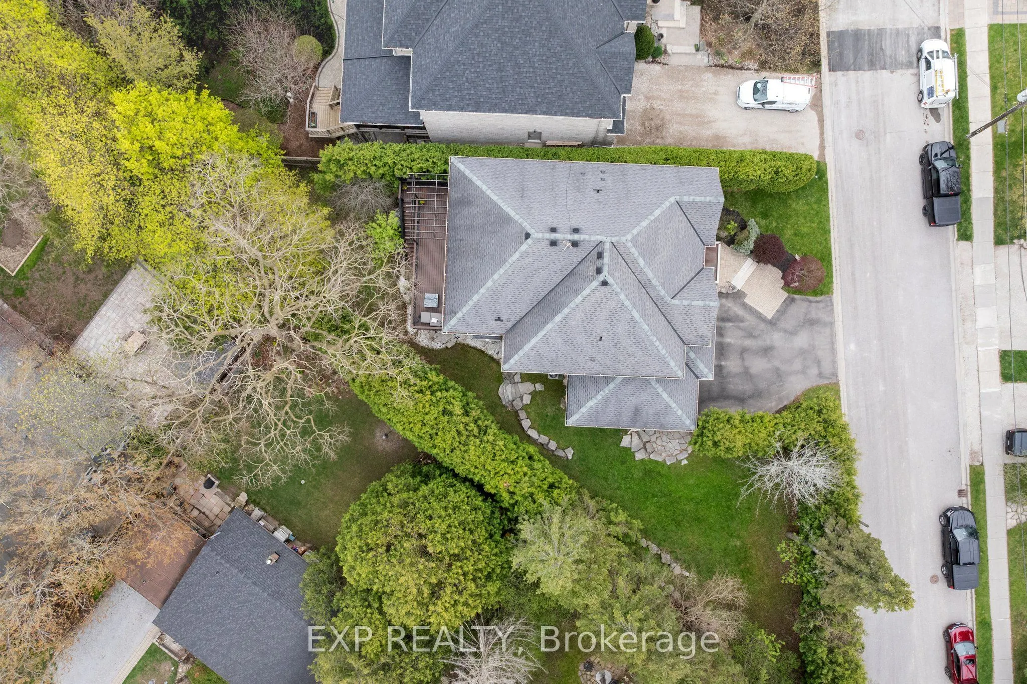112 Tyler Street
