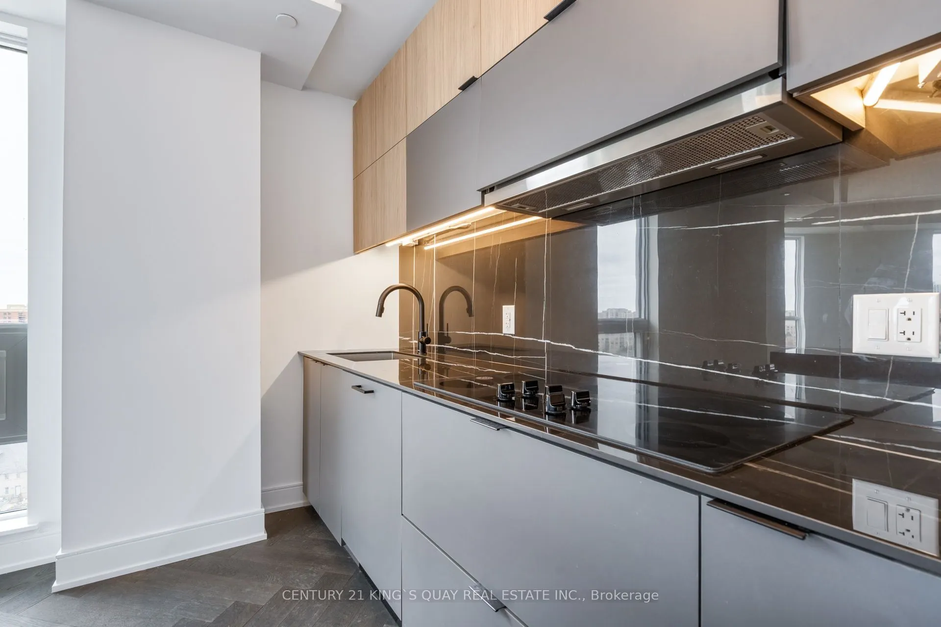 8888 Yonge Street, #1004