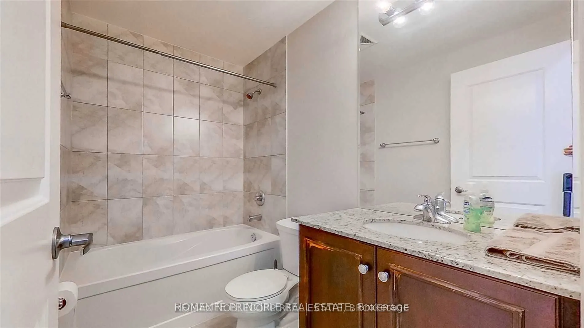 9245 Jane Street, #910