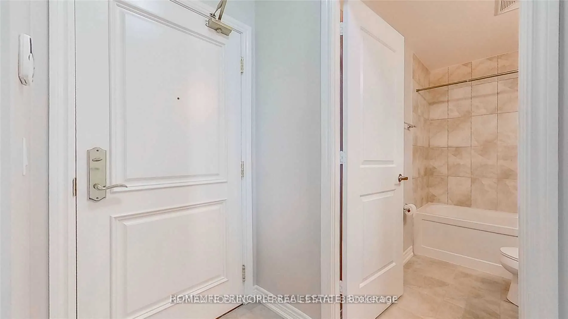 9245 Jane Street, #910