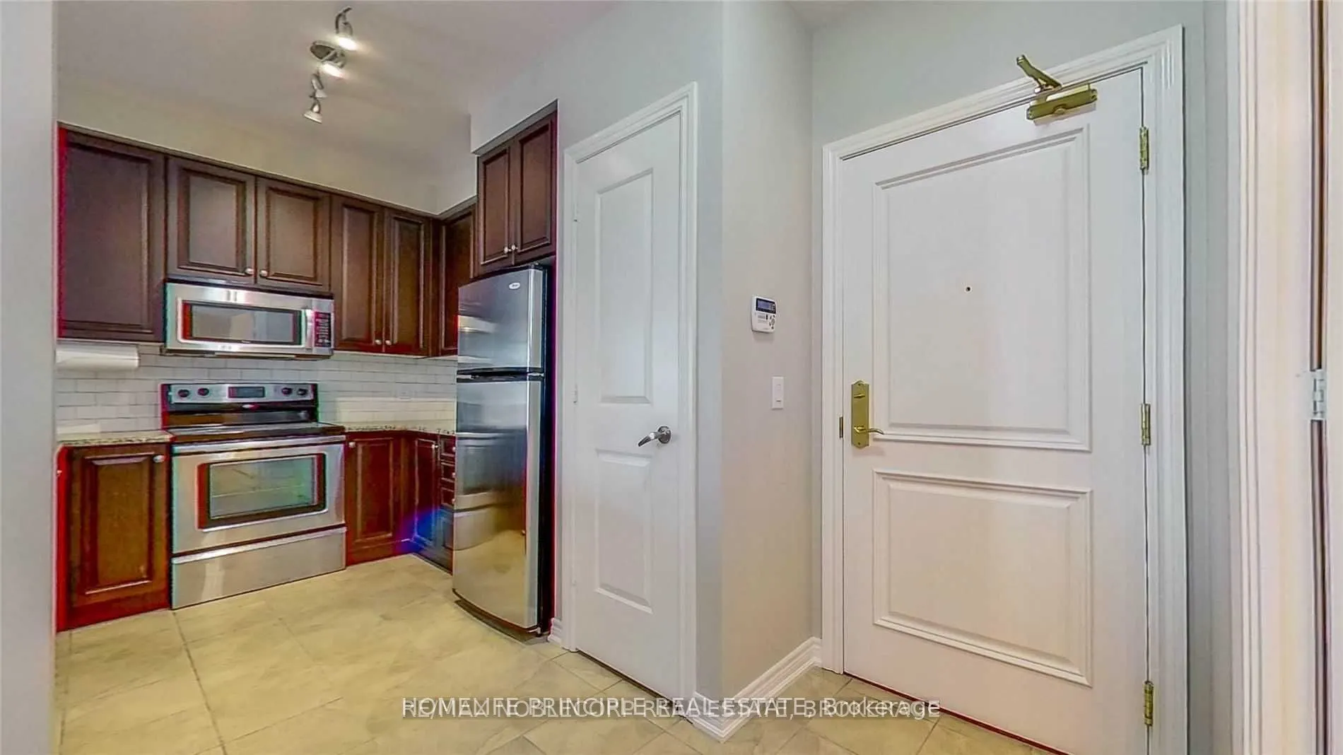 9245 Jane Street, #910