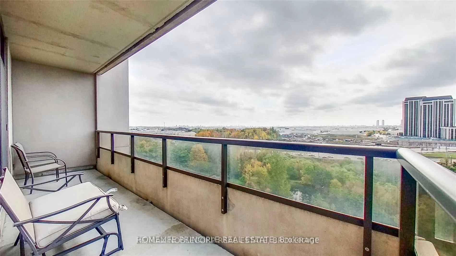 9245 Jane Street, #910