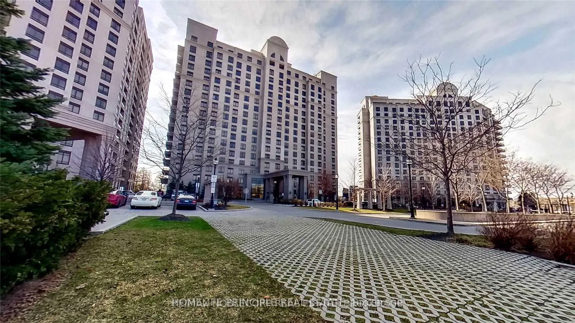 9245 Jane Street, #910