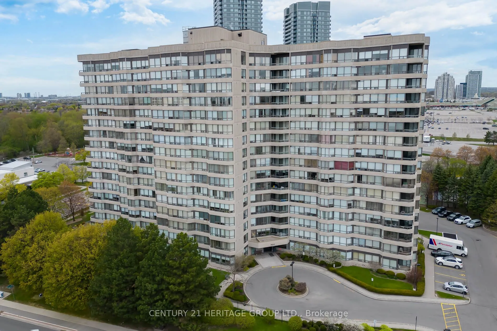 7420 Bathurst Street S, #306
