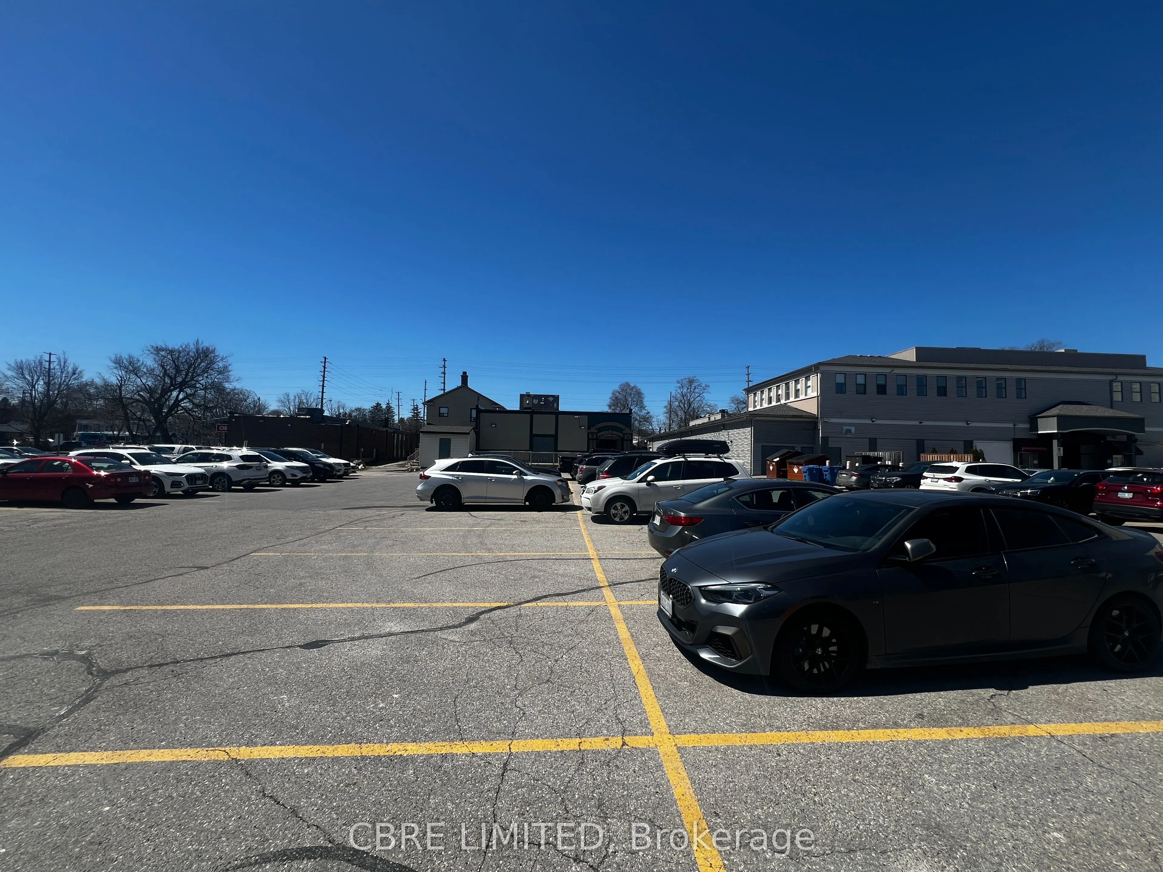 7775 Yonge Street
