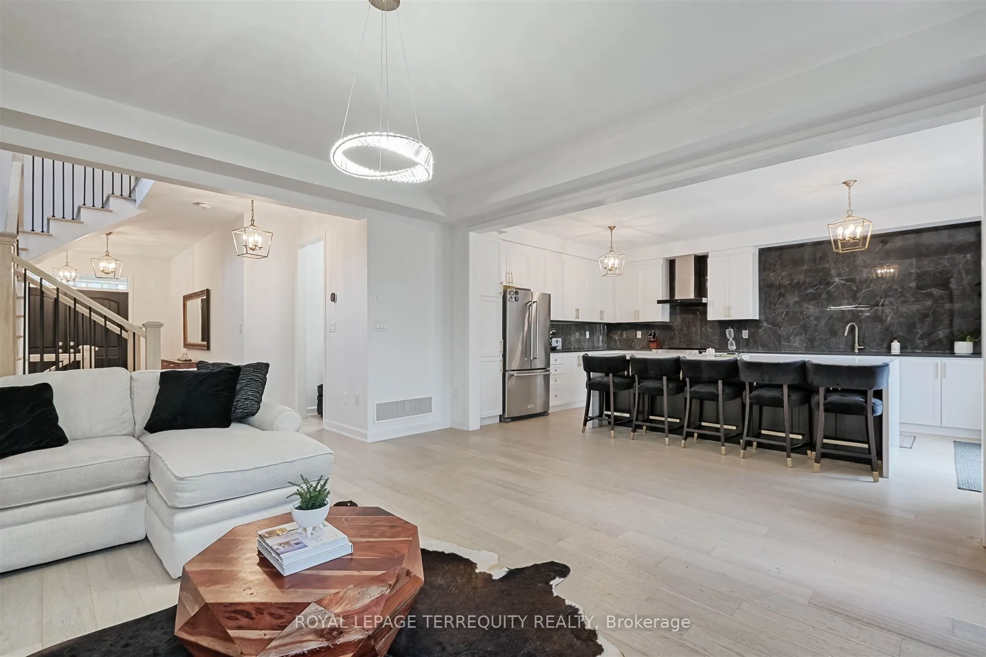 50 Chorus Crescent