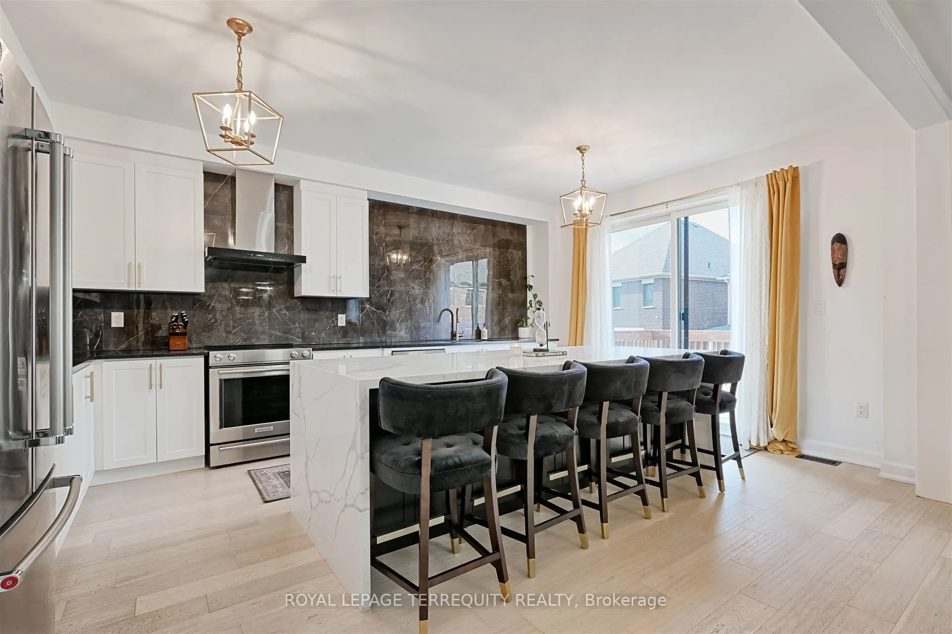 50 Chorus Crescent