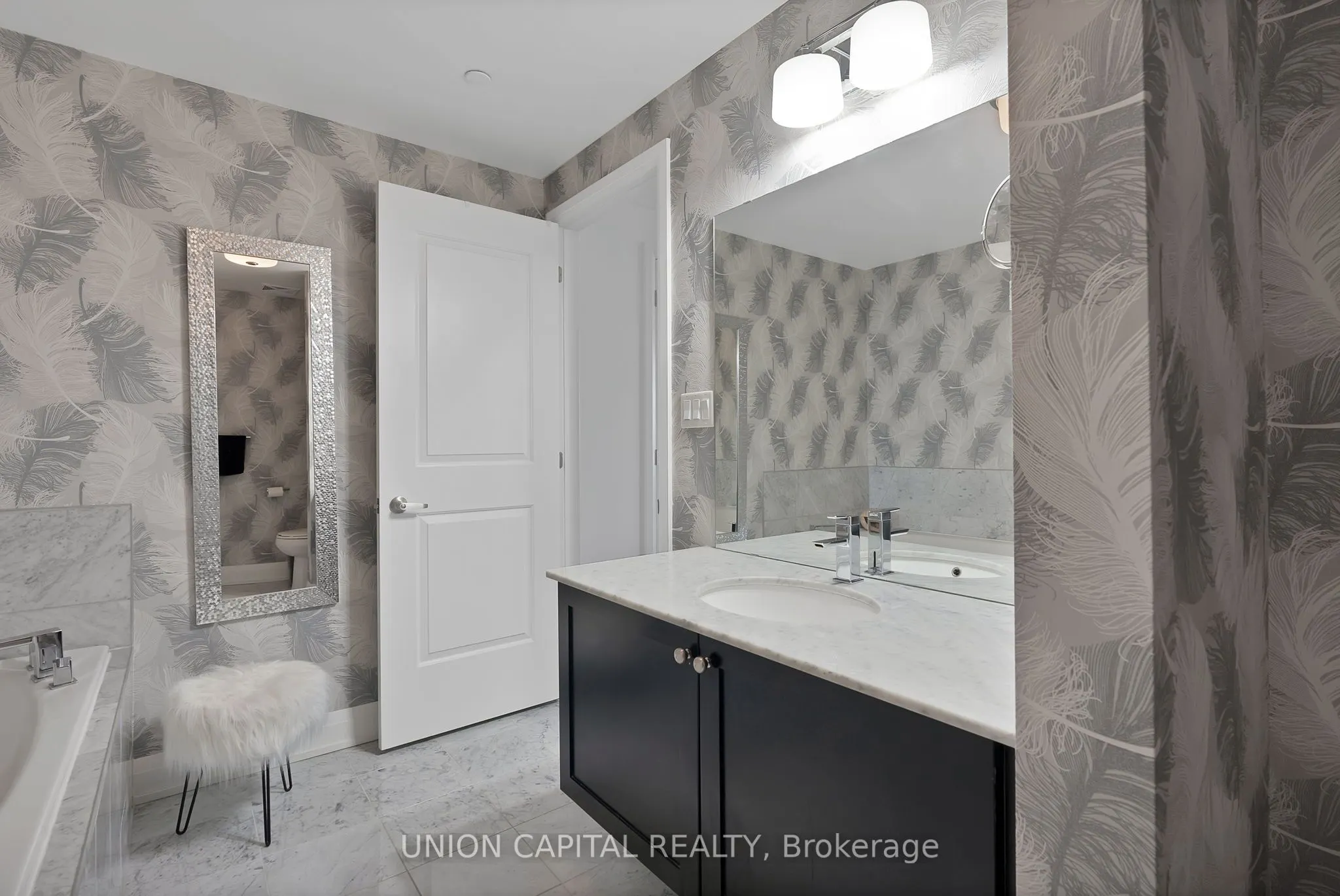 15277 Yonge Street, #505
