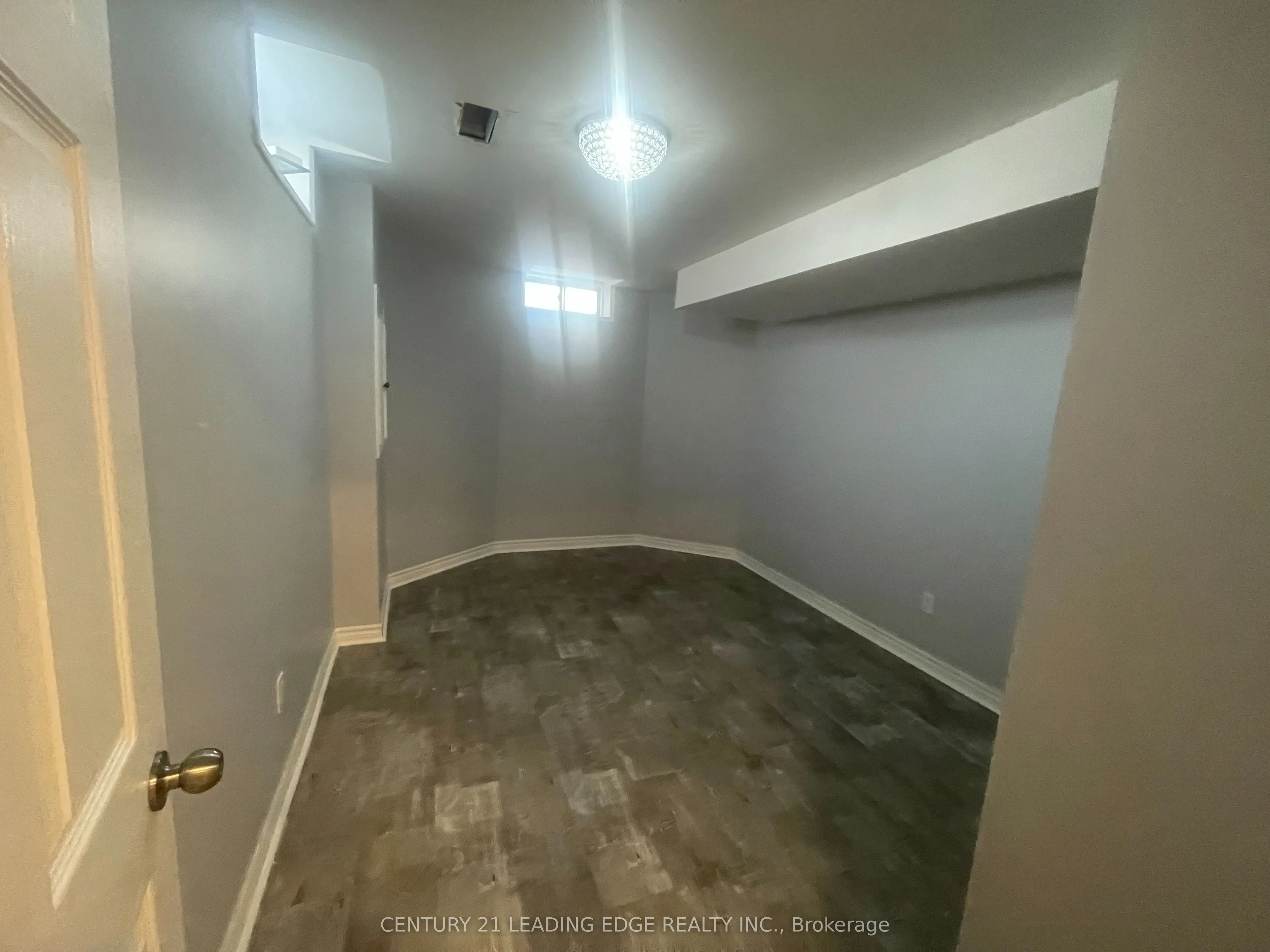 72 Pelee Avenue