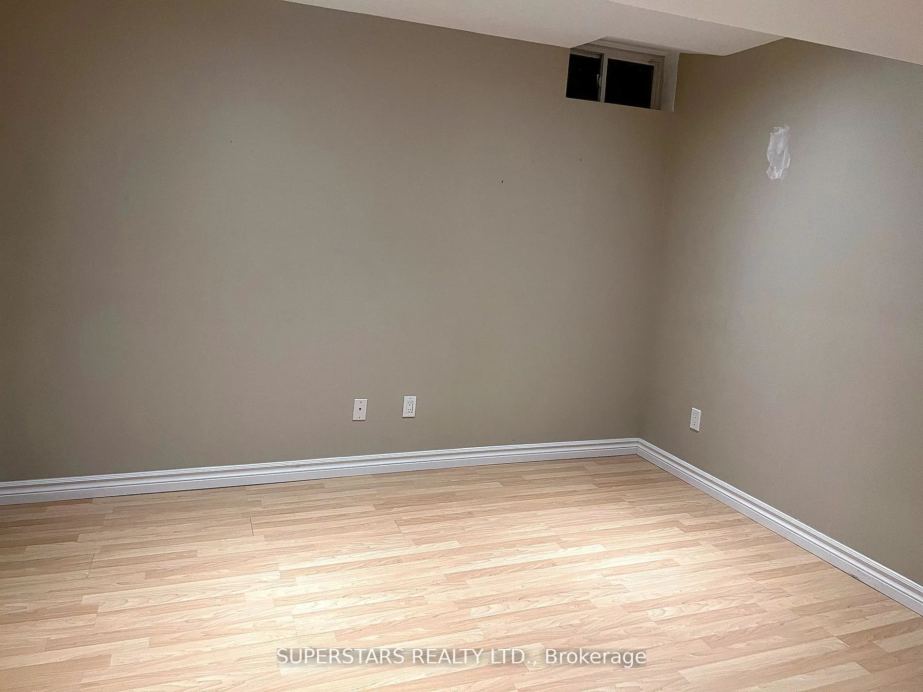 28 Quantum Street #Bsmt