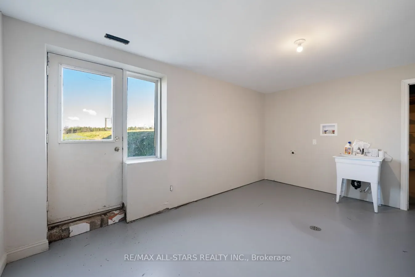 1705 Brock Concession 7