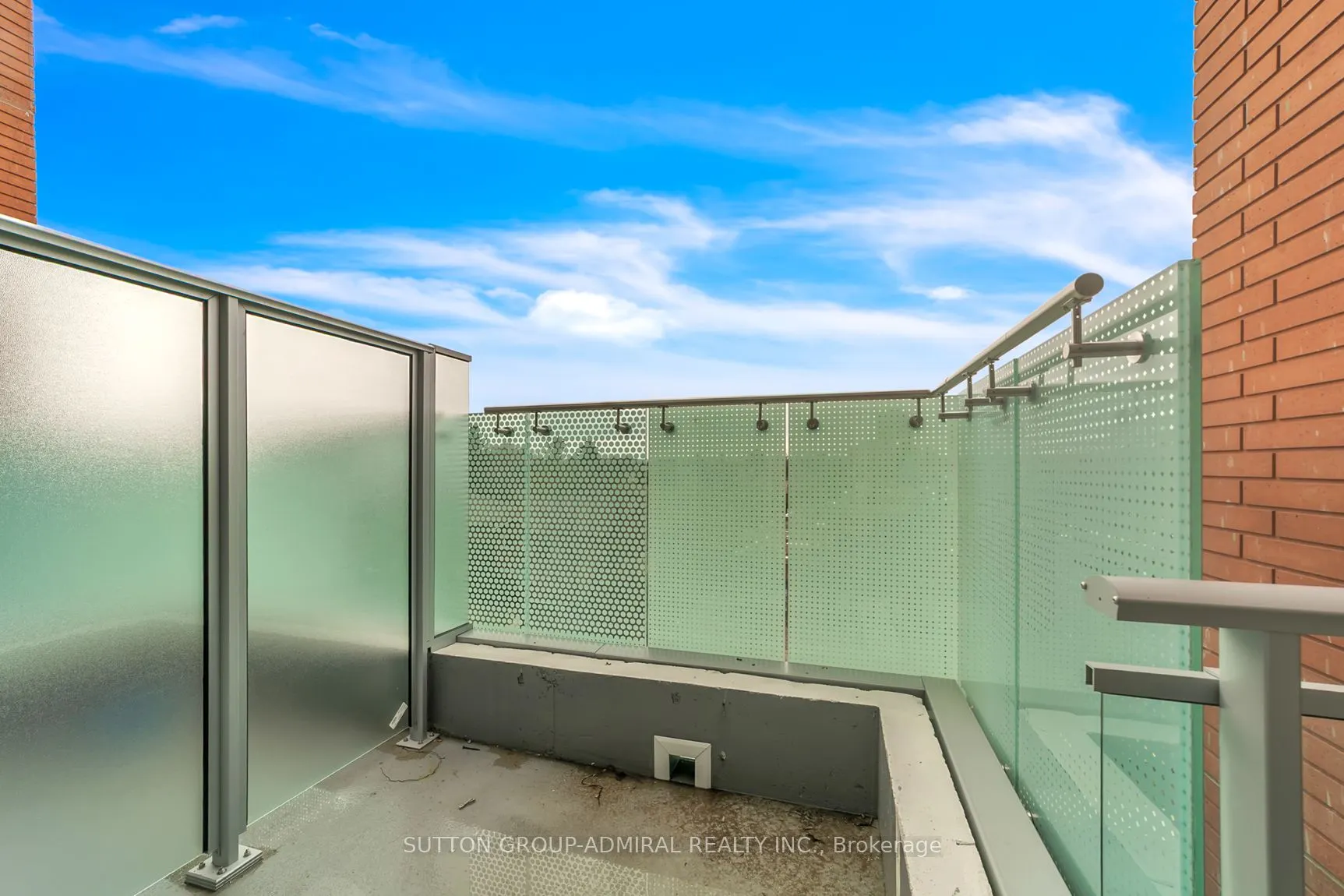 8888 Yonge Street #322
