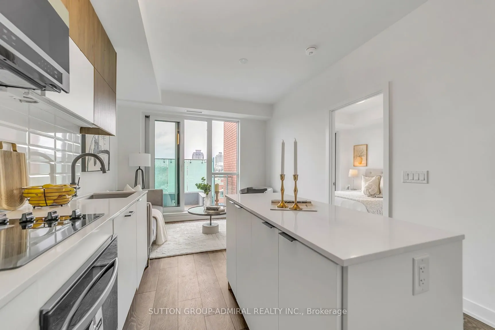 8888 Yonge Street #322