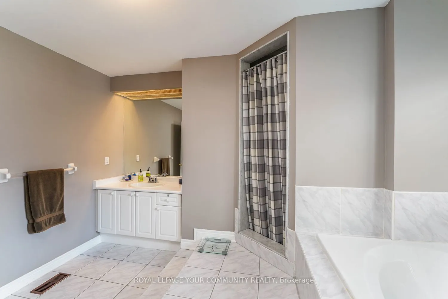 124 Rushbrook Drive