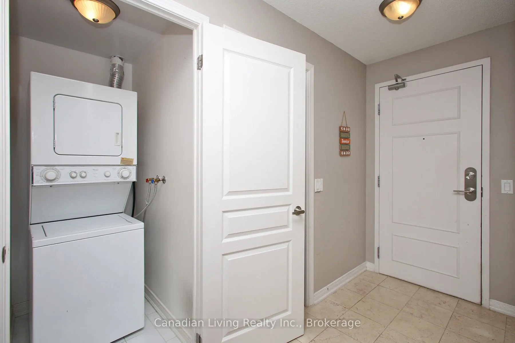 310 Red Maple Road, #1013