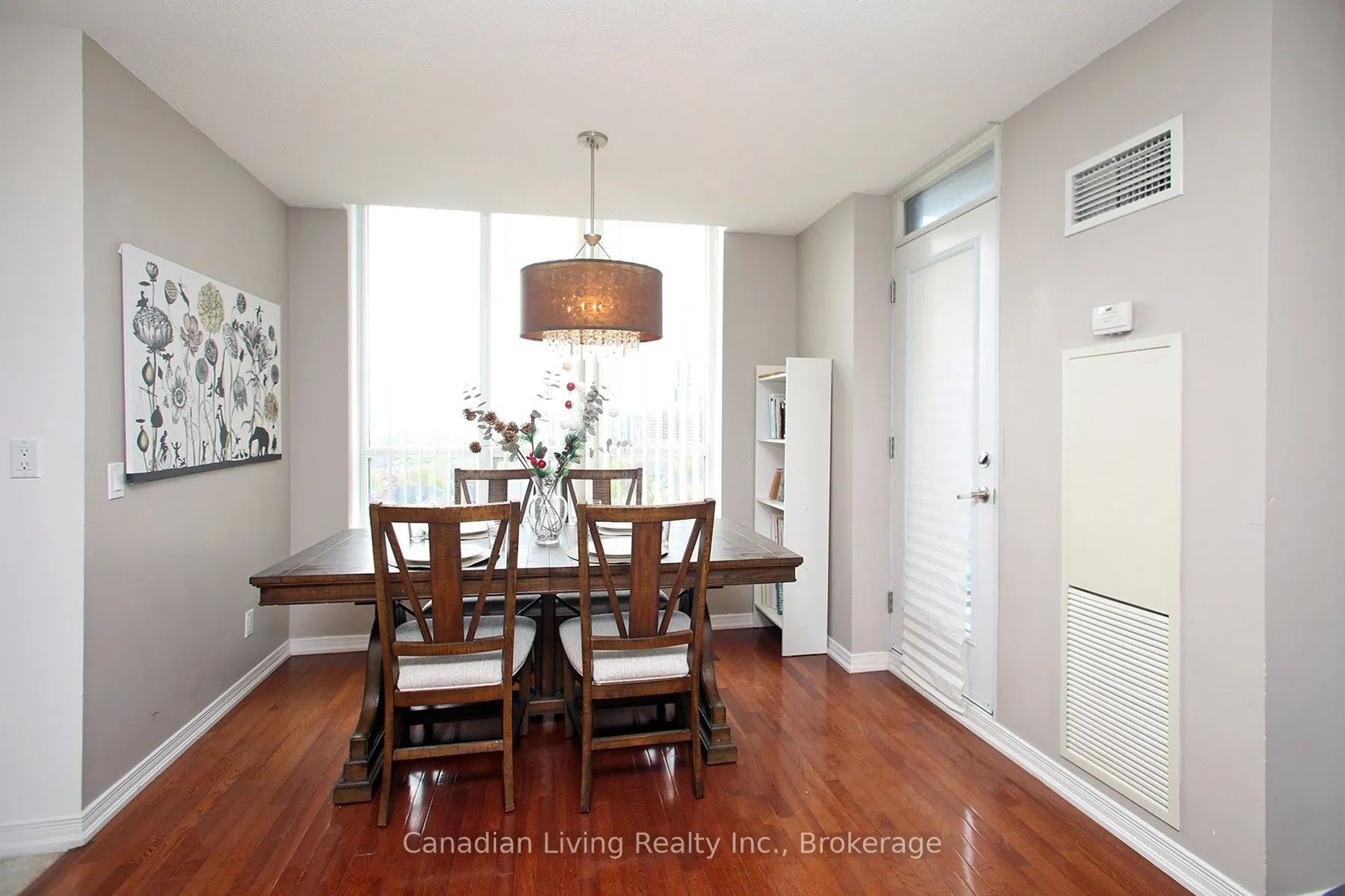 310 Red Maple Road, #1013