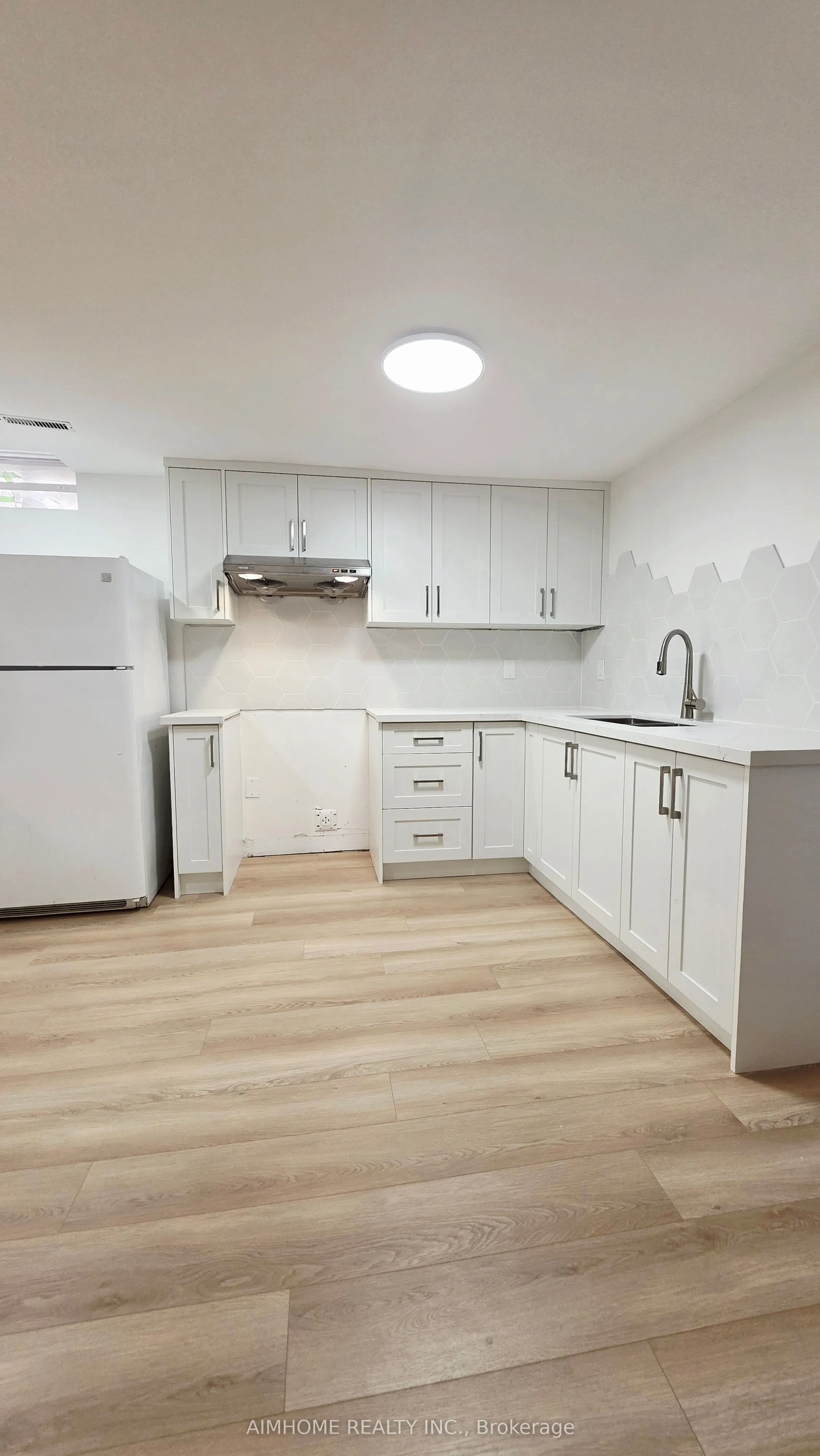 63 Forty Second Street, #Basement