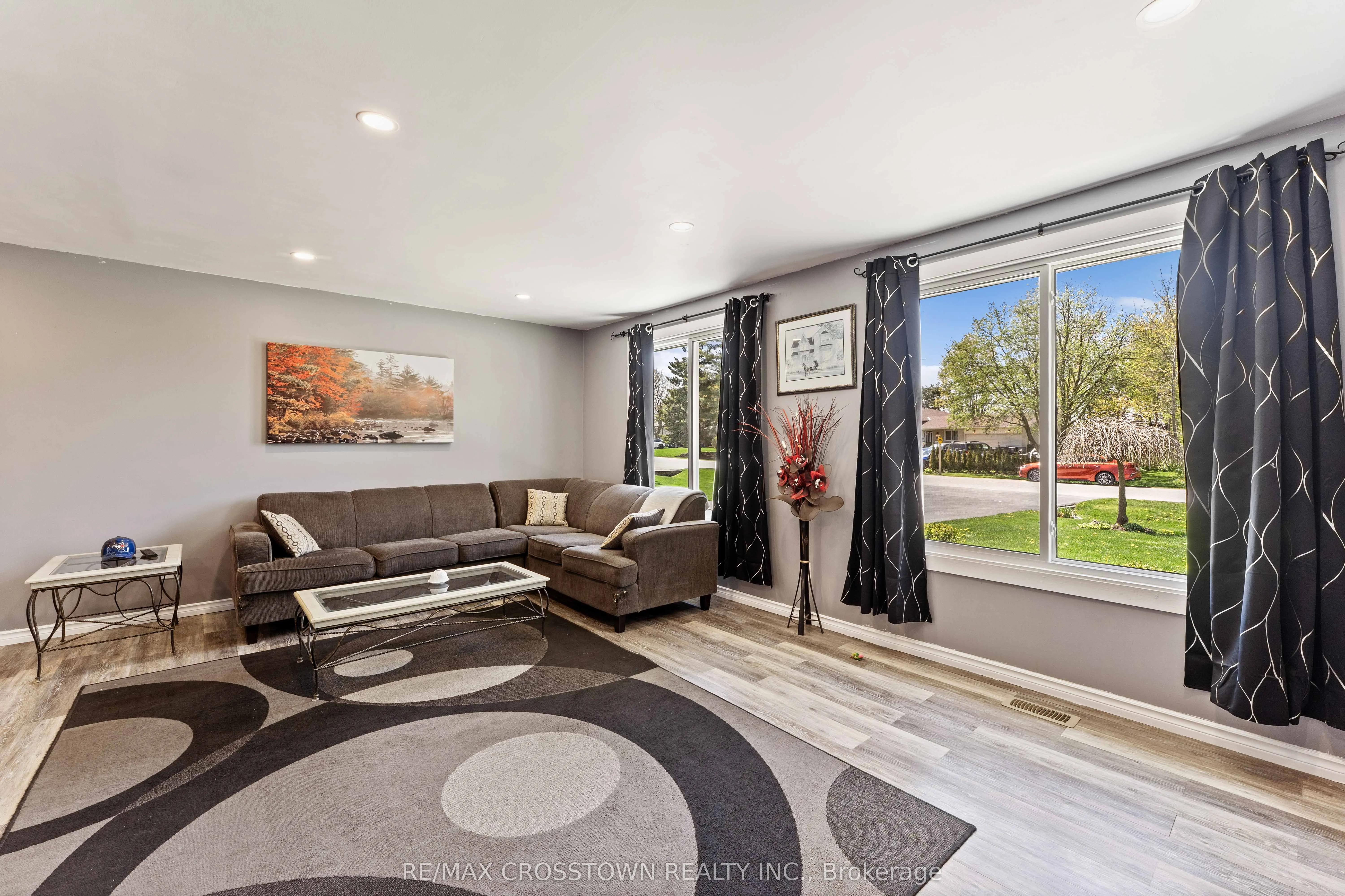 204 Camilla Crescent