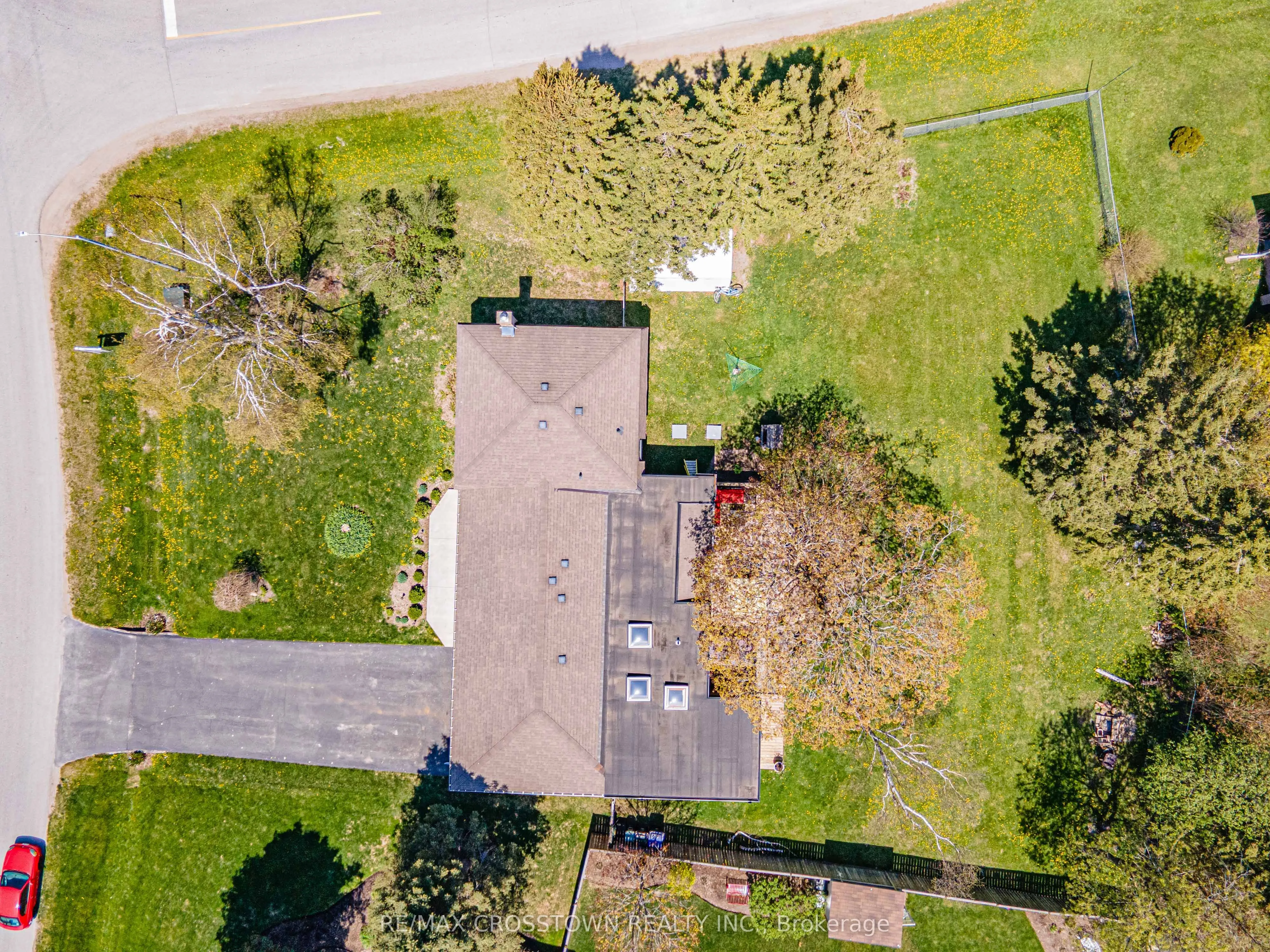 204 Camilla Crescent