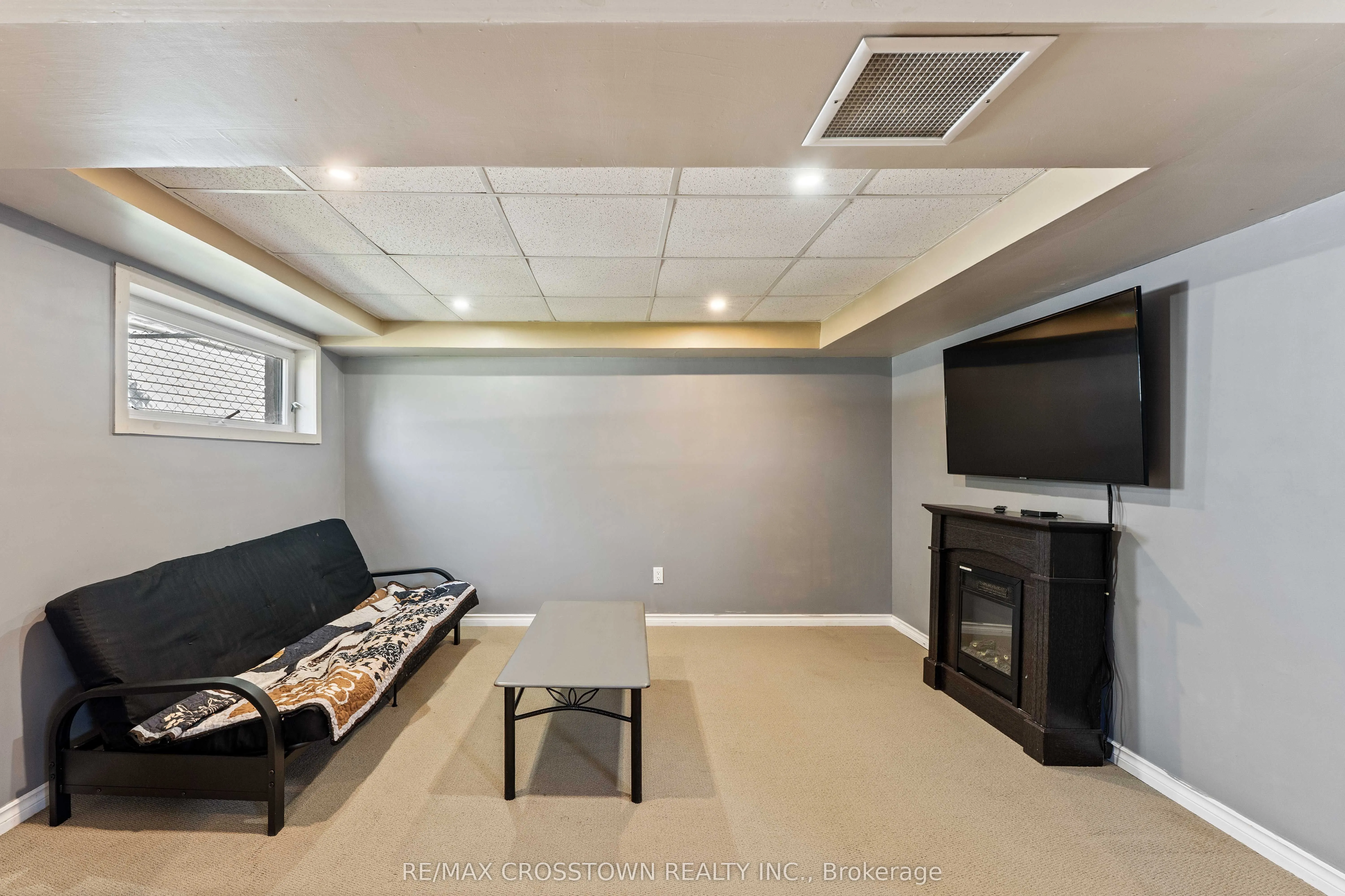 204 Camilla Crescent