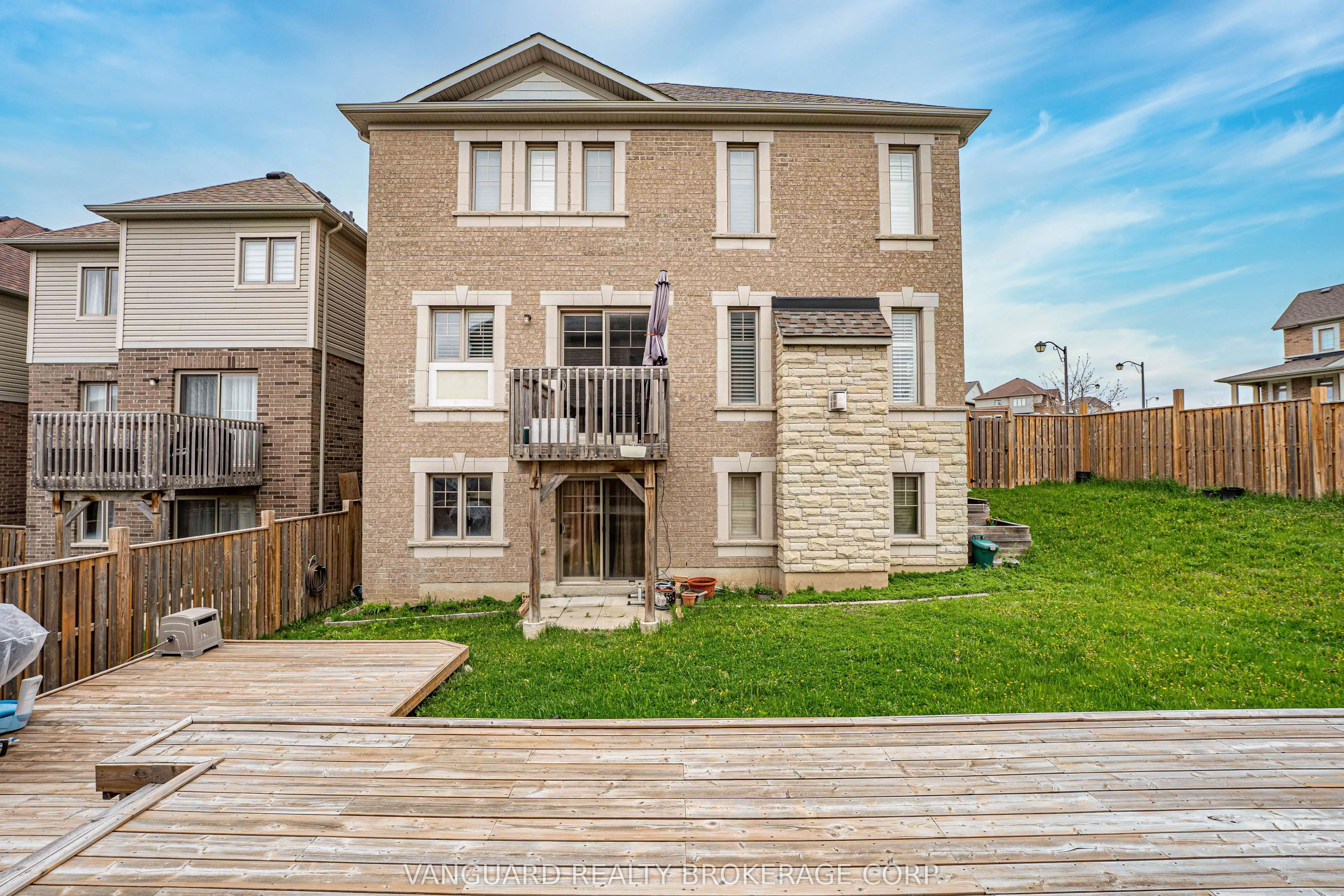 75 Treetops Boulevard
