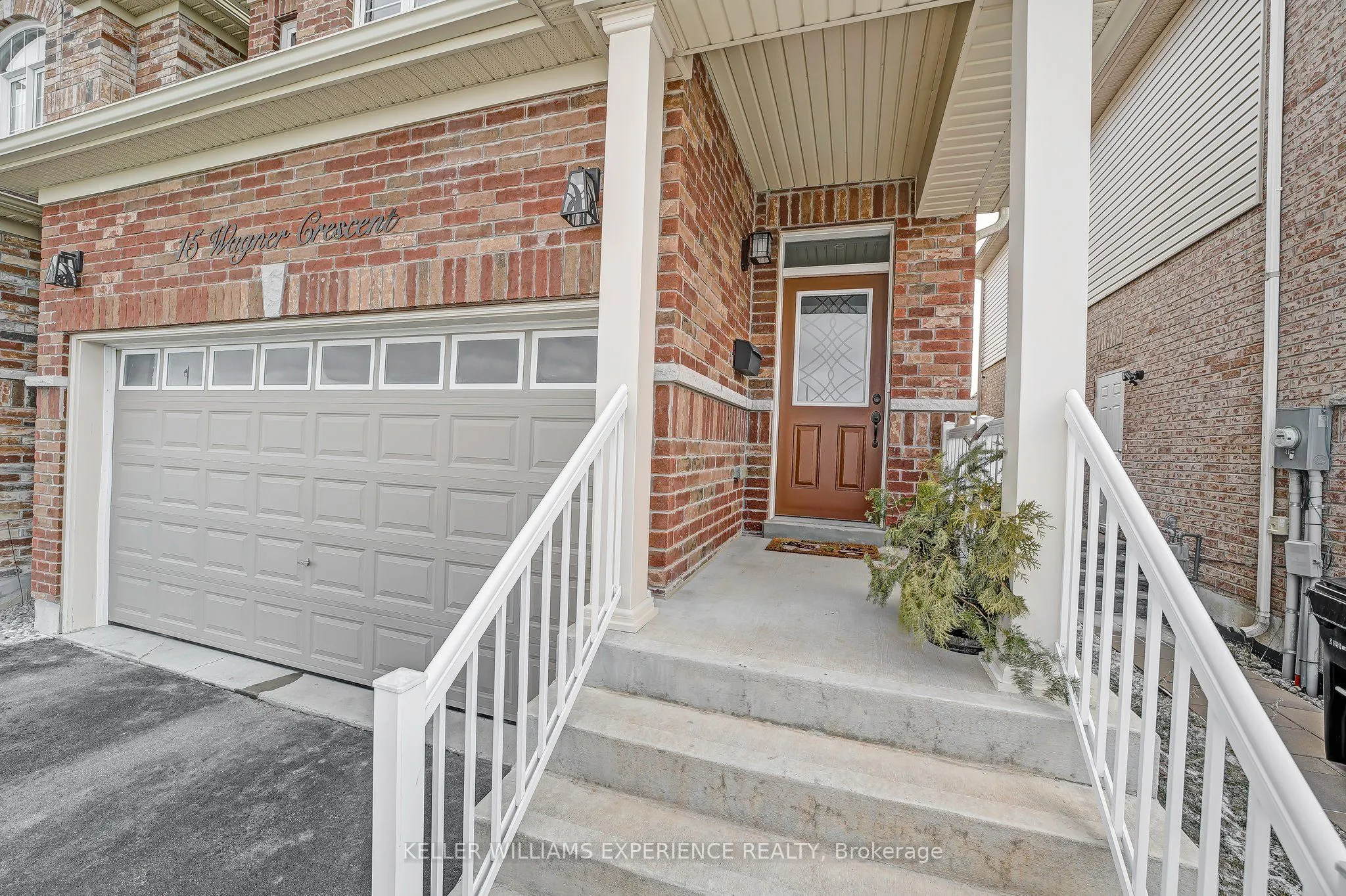 15 Wagner Crescent