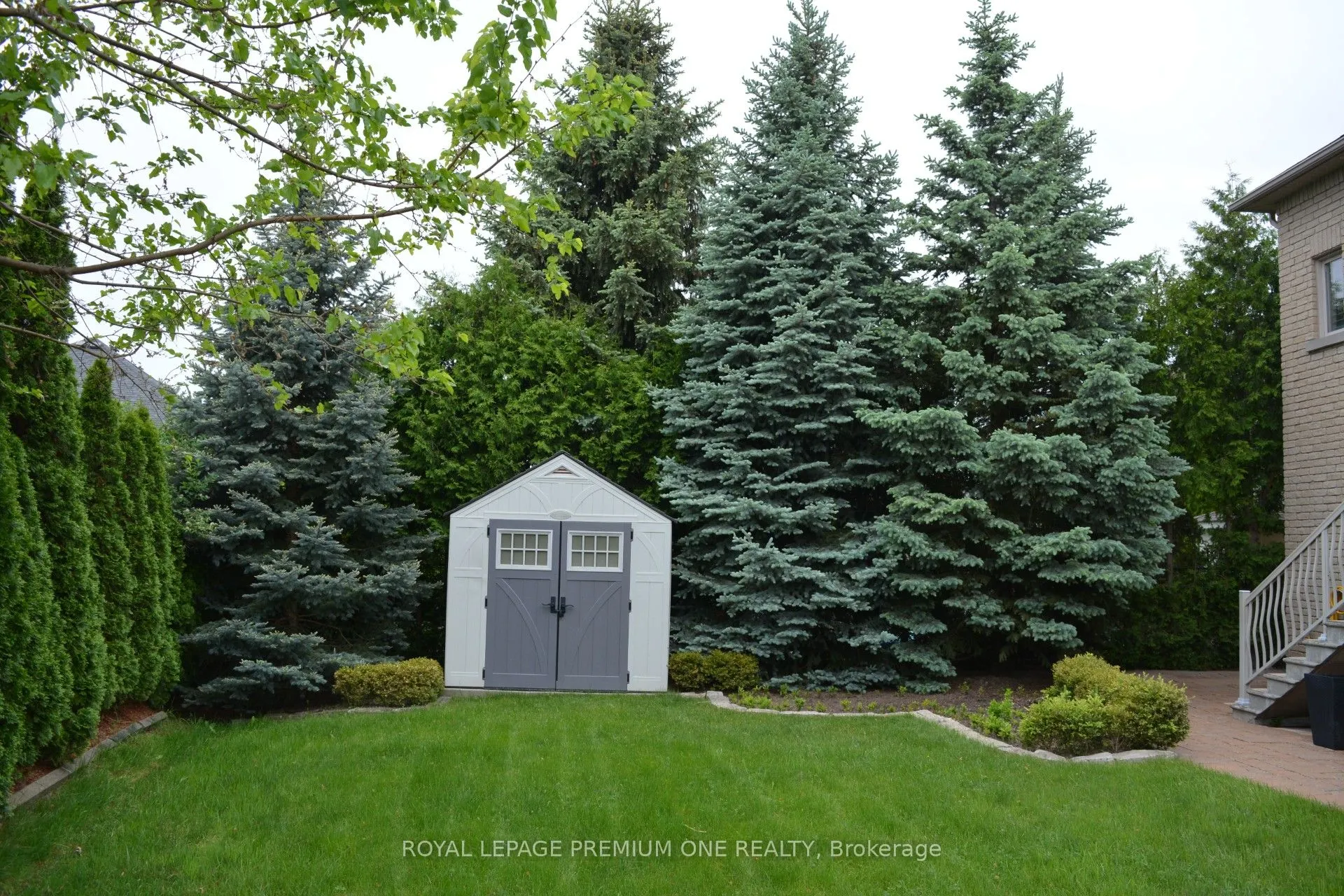 15 Frini Court