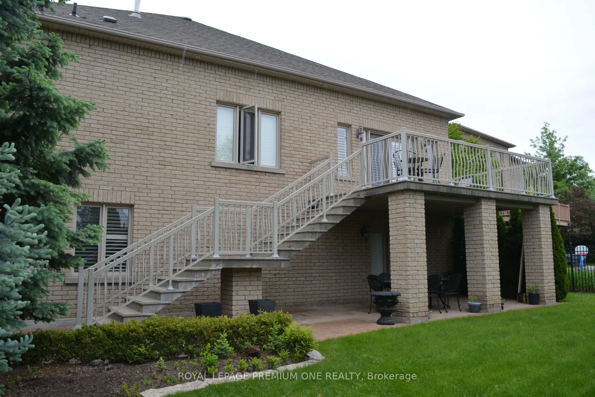 15 Frini Court