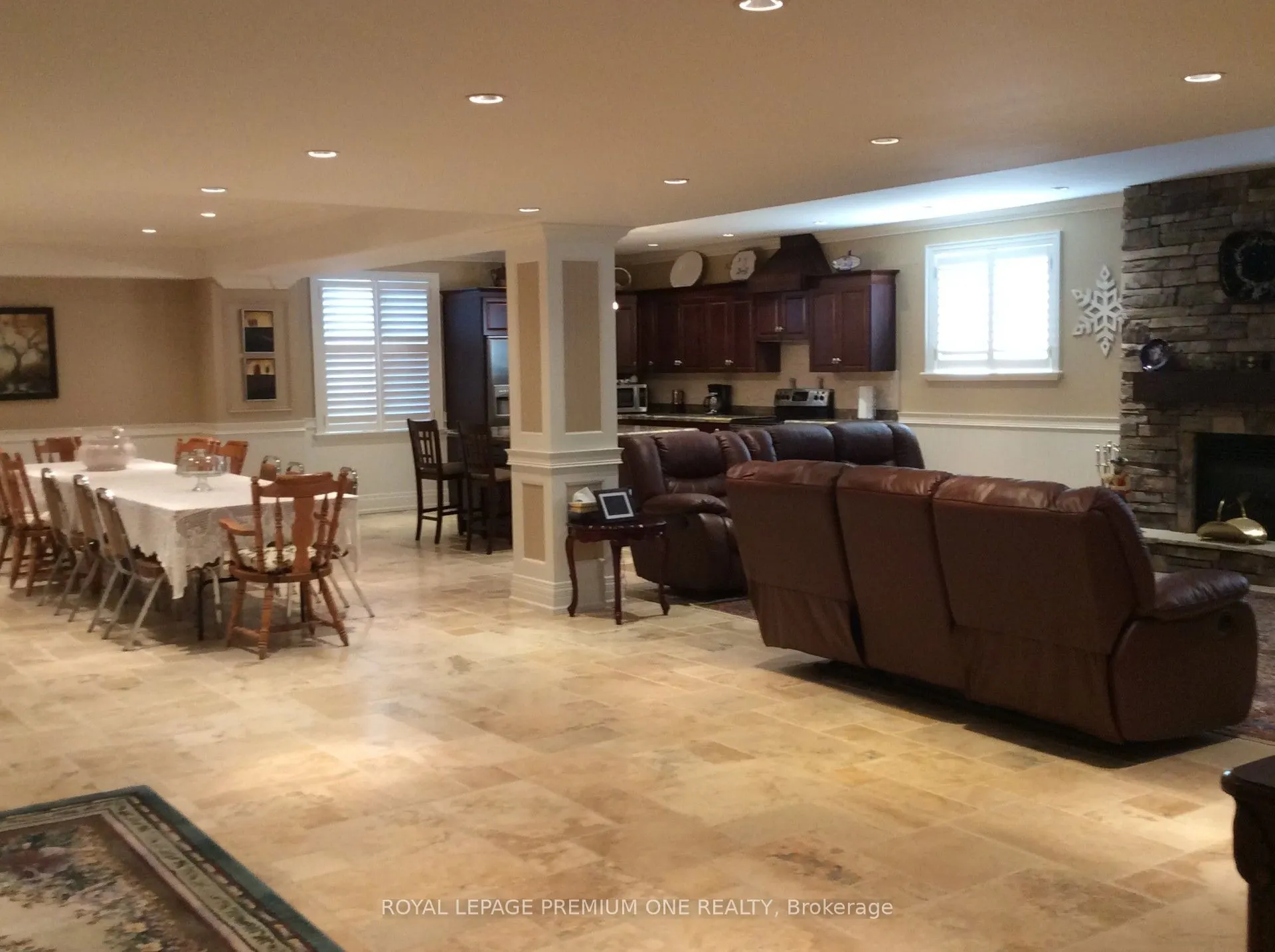 15 Frini Court