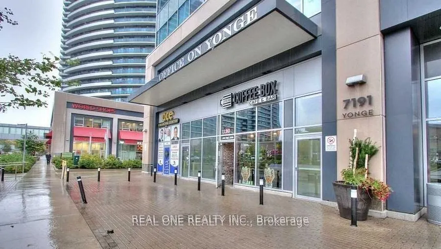 7191 Yonge Street, #204